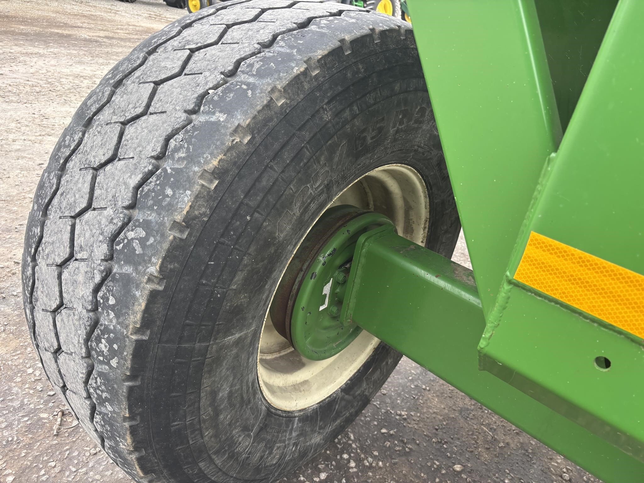  Brent 544 Gravity Wagon