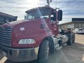 2016 Mack PINNACLE CXU613 Semi Trucks/Trailer