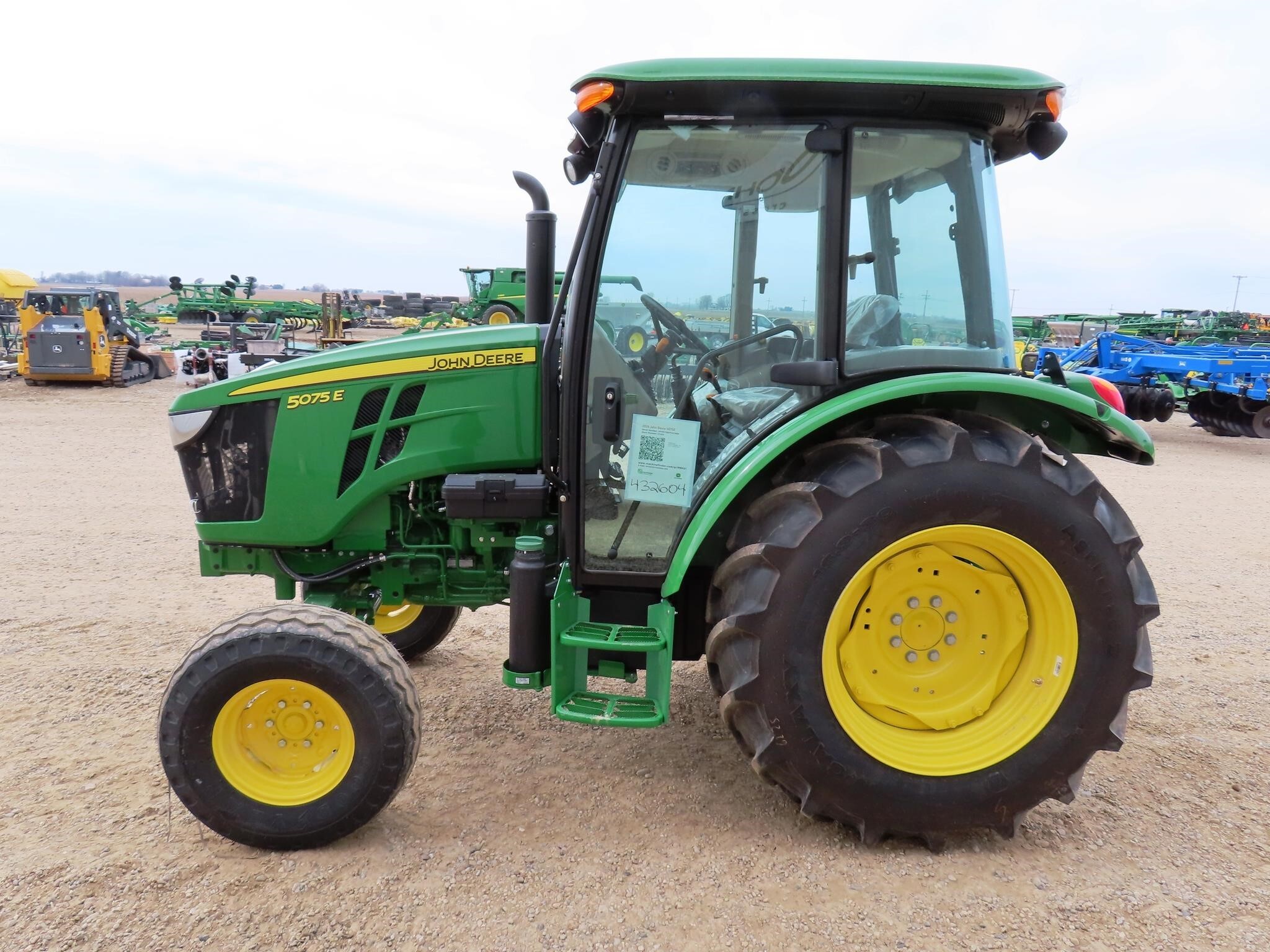 2026 John Deere 5075E Tractor