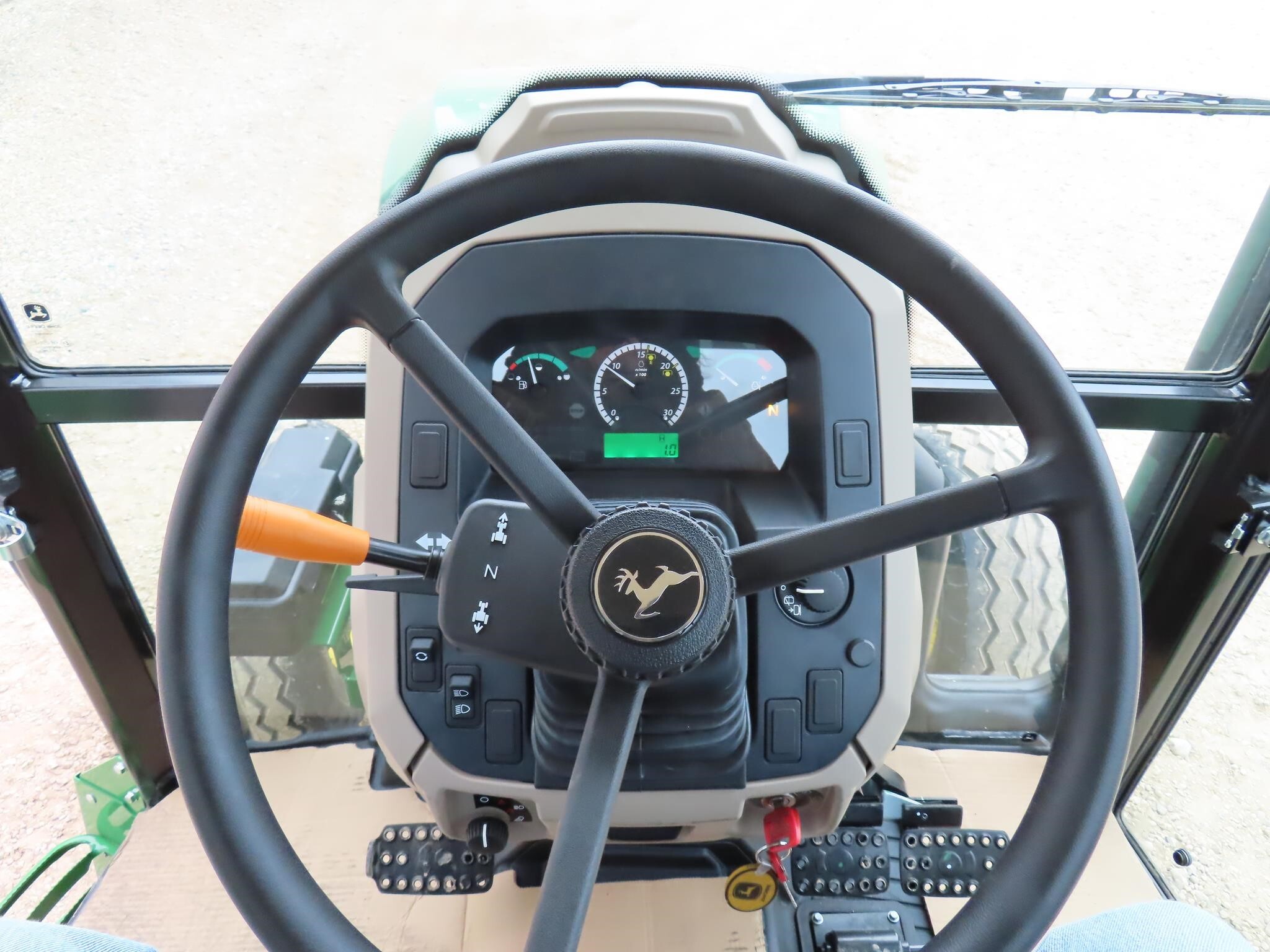 2026 John Deere 5075E Tractor