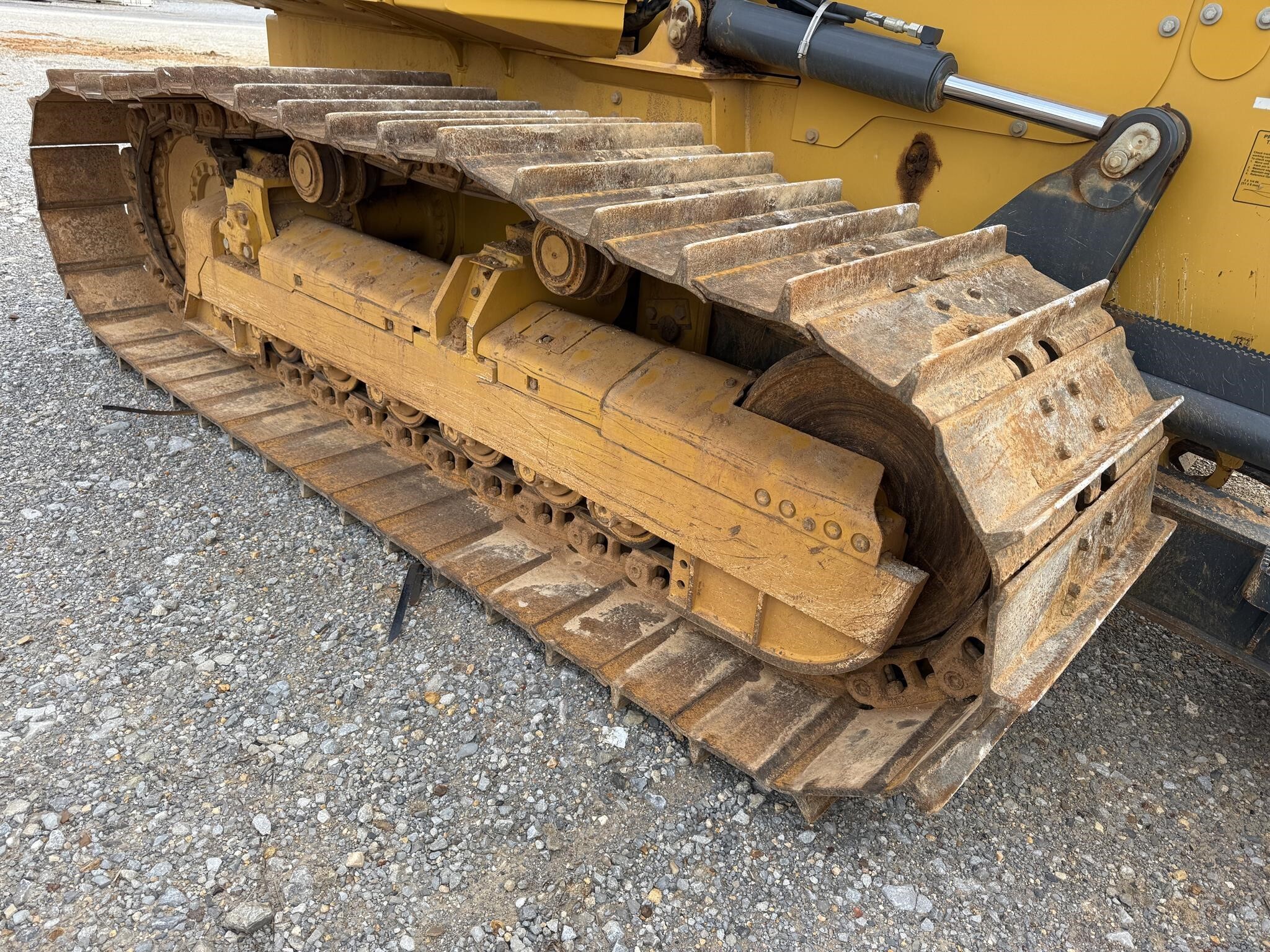 2022 Deere 700L LGP Dozer