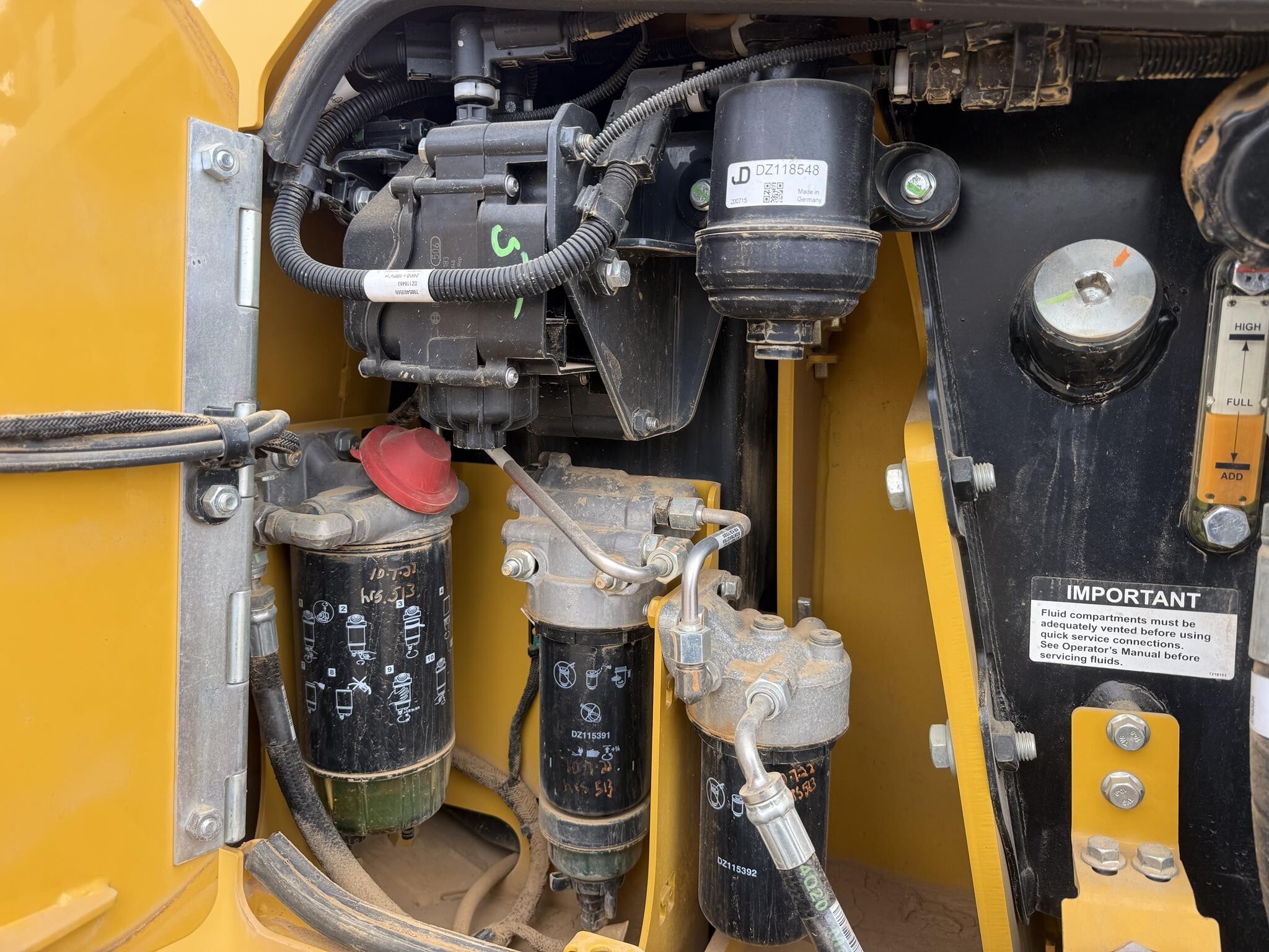 2022 Deere 700L LGP Dozer
