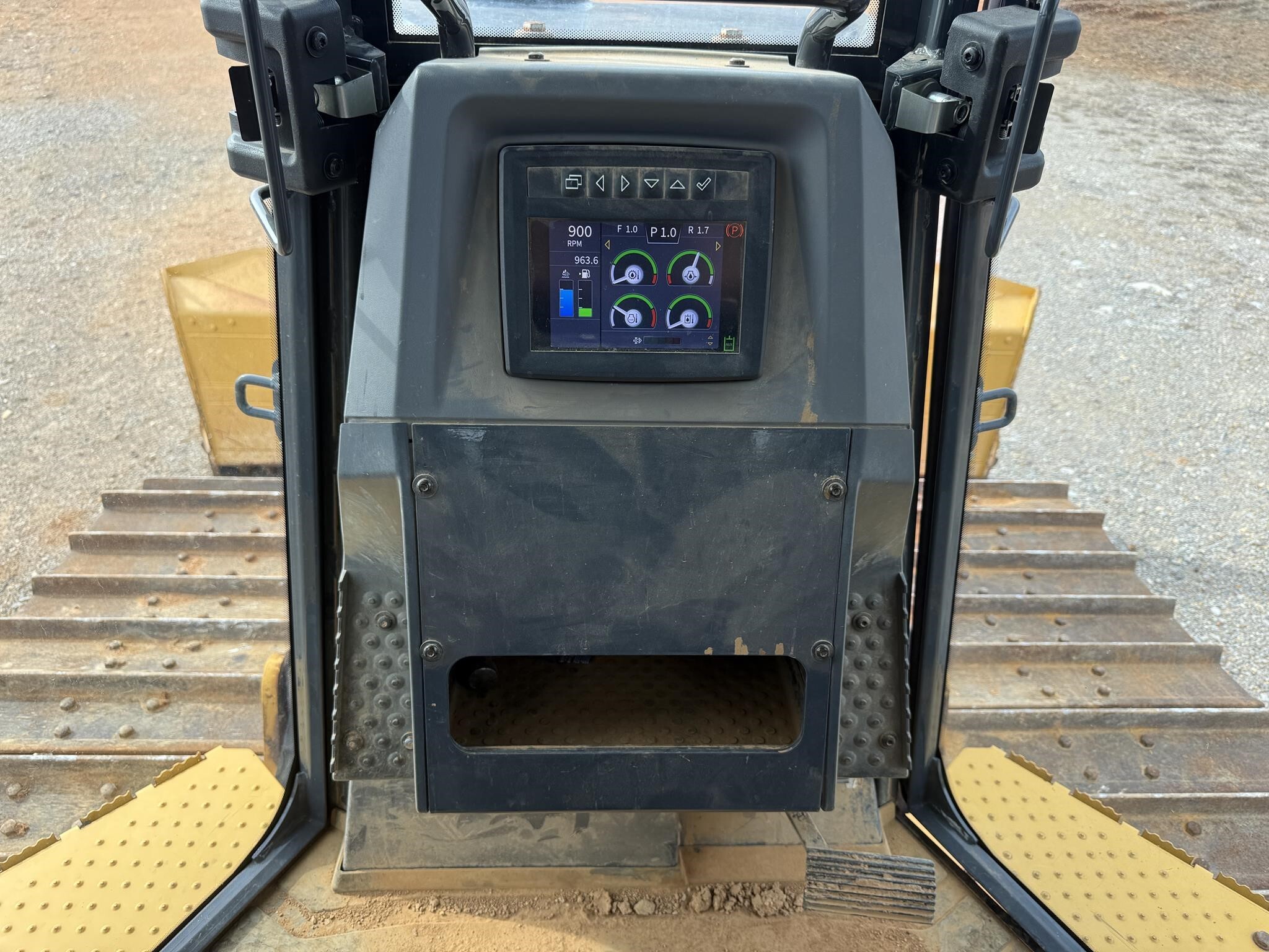 2022 Deere 700L LGP Dozer