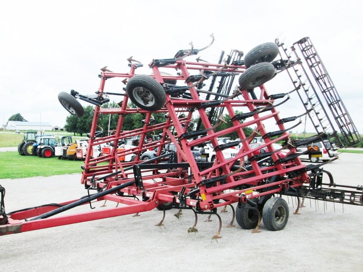 2013 Case IH Tigermate 200 Field Cultivator
