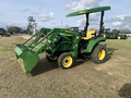 2019 John Deere 2032R Tractor