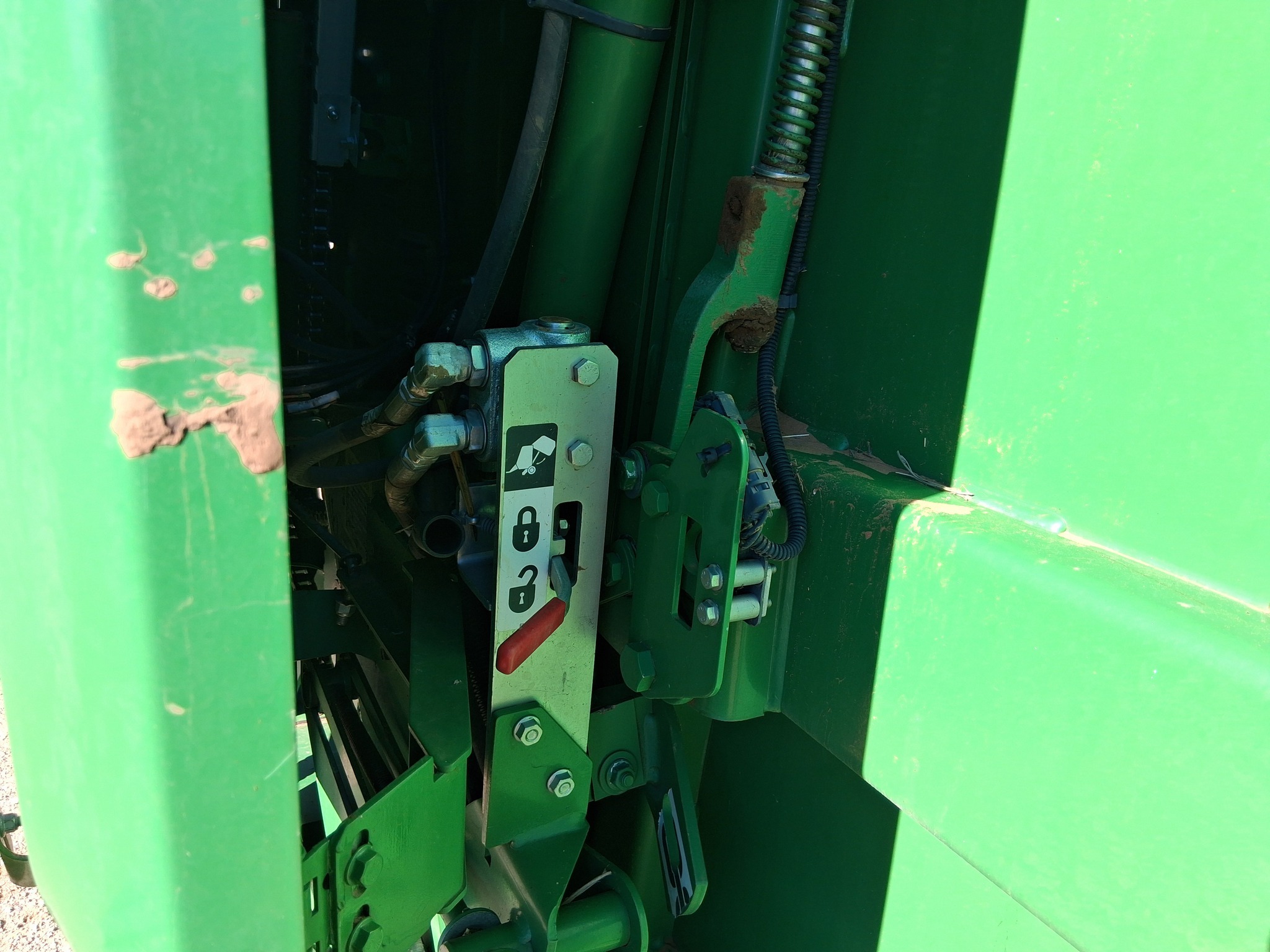 2018 John Deere 560M Round Baler