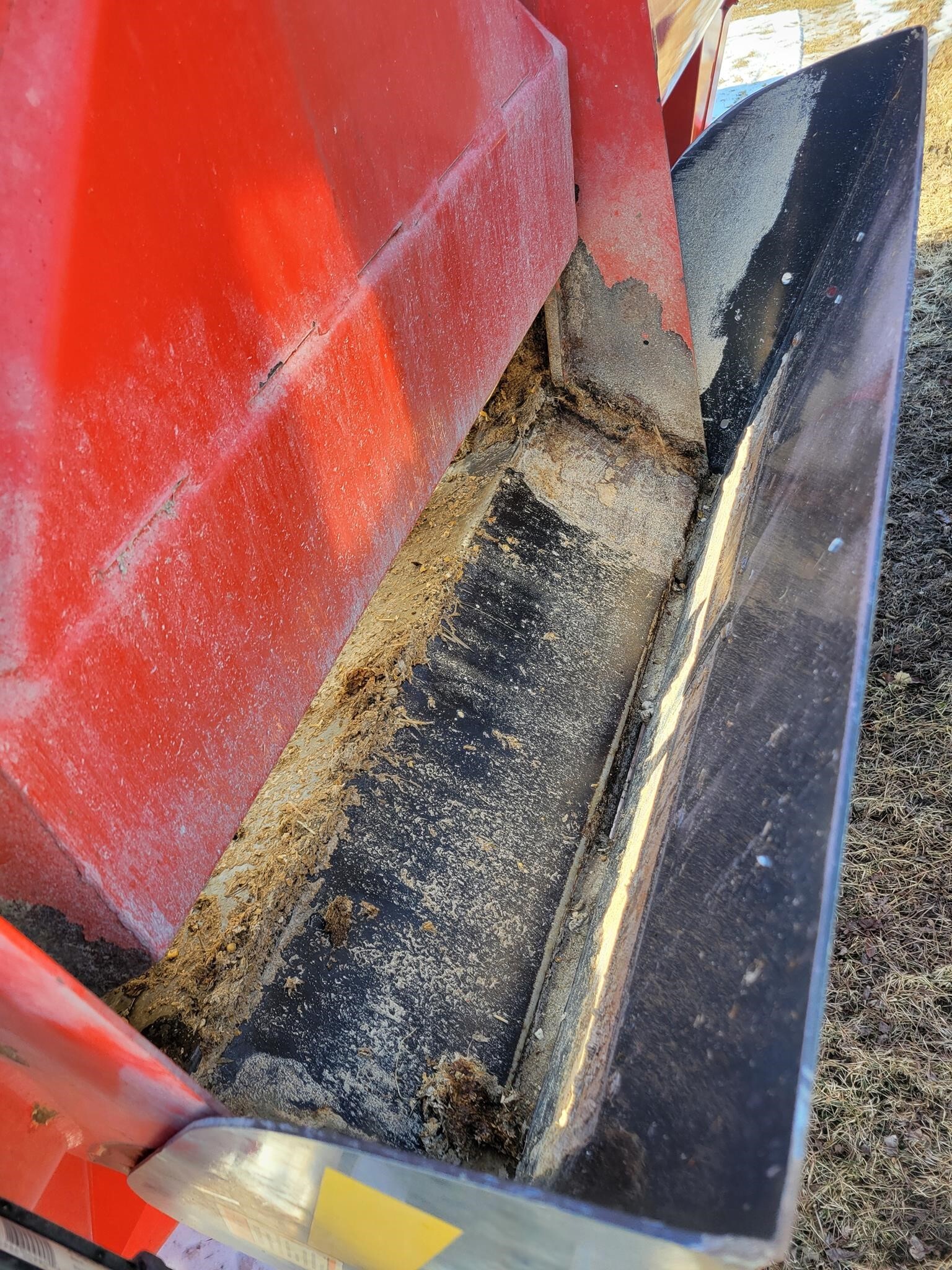 2014 Kuhn Knight RA136 Grinders and Mixer