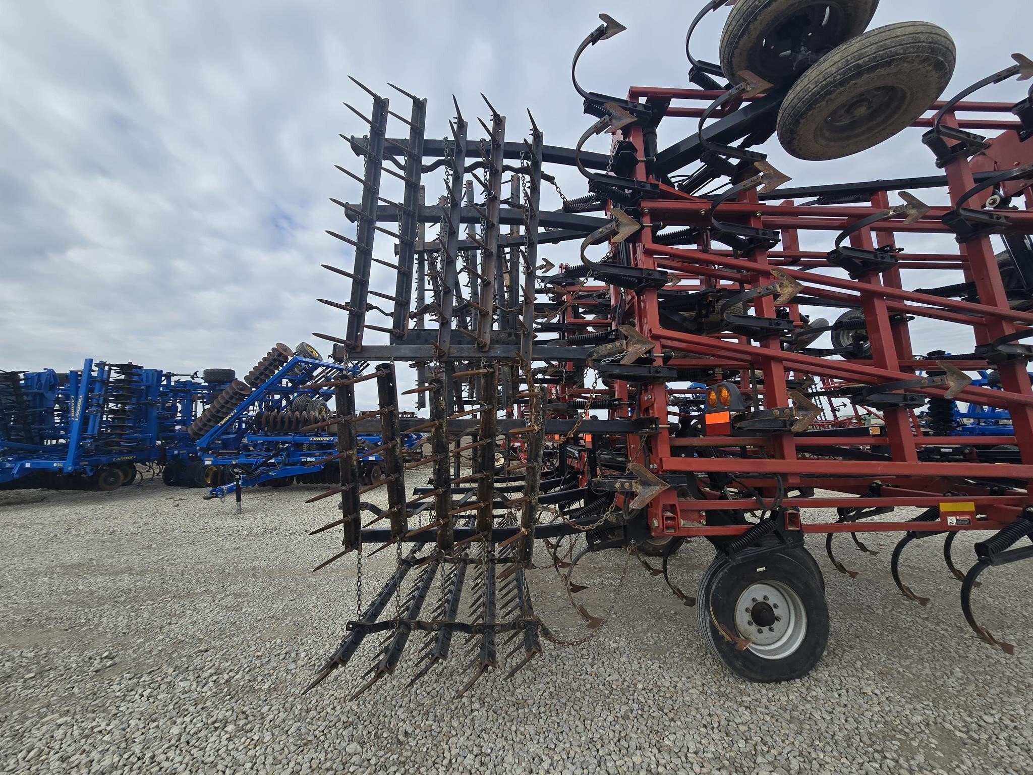 2014 Case IH Tigermate 200 Field Cultivator