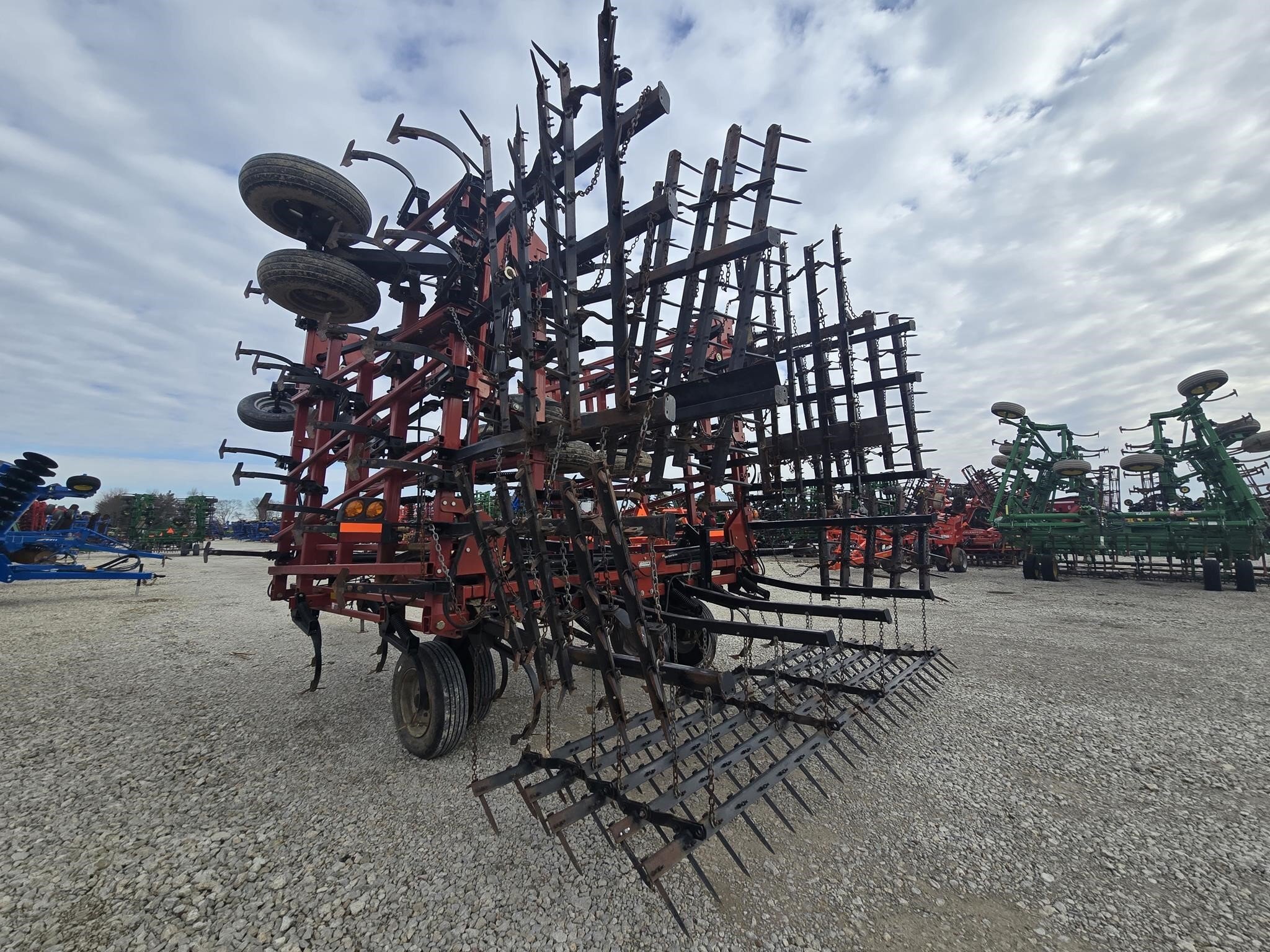 2014 Case IH Tigermate 200 Field Cultivator