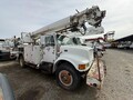 1998 Altec D945B Crane