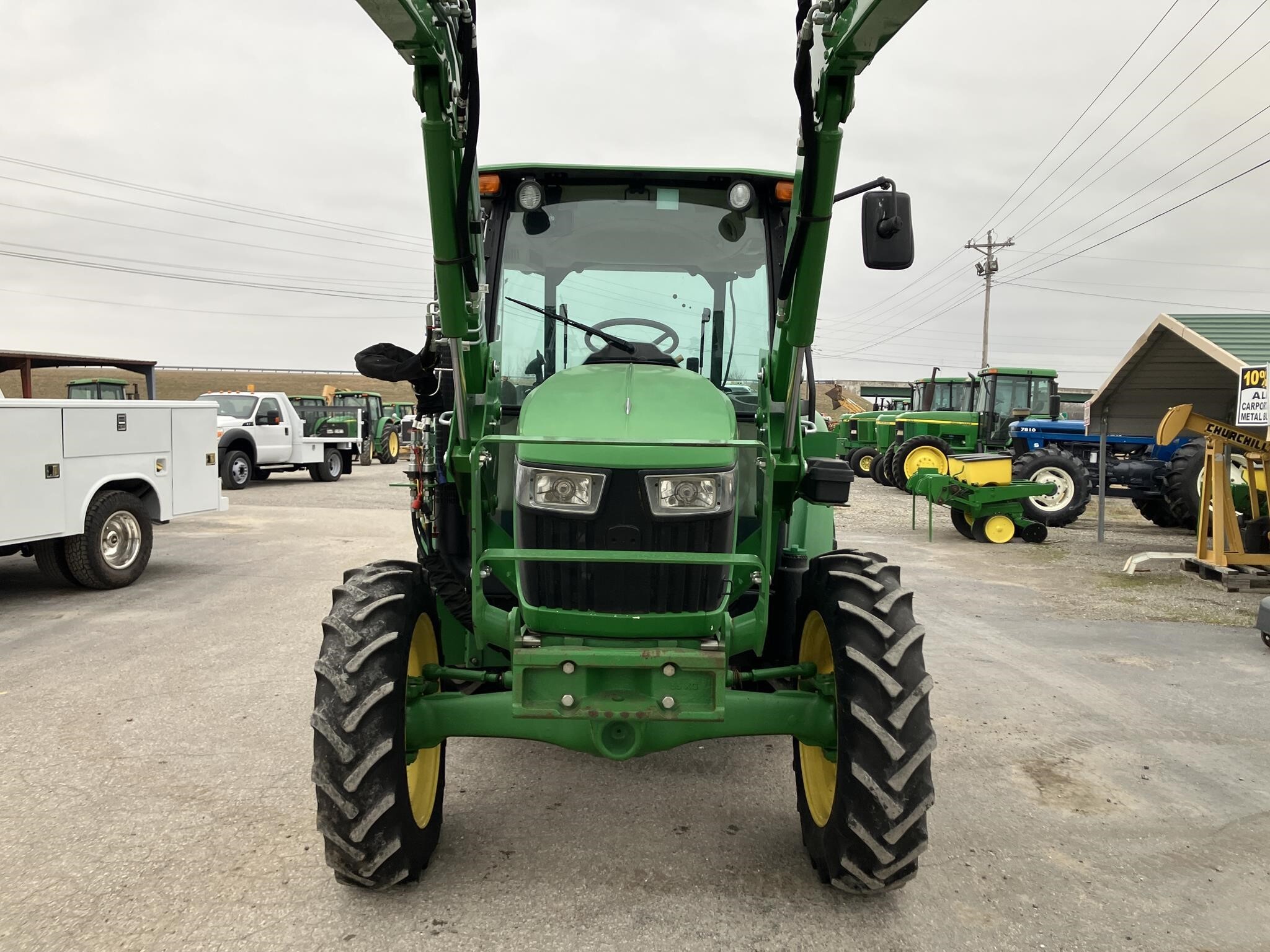 2014 John Deere 5075E Tractor