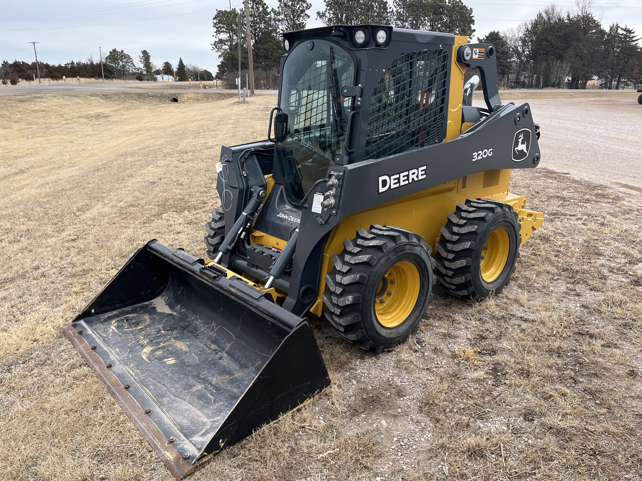 2023 Deere 320G Skid Steer