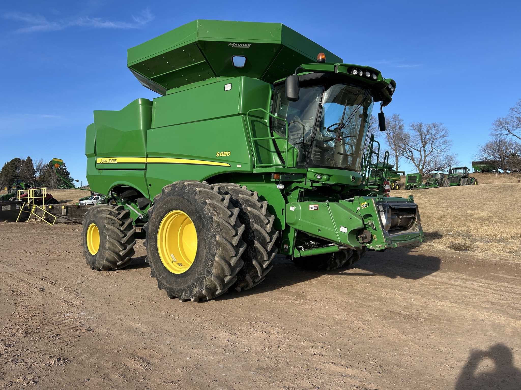 2014 John Deere S680 Combine