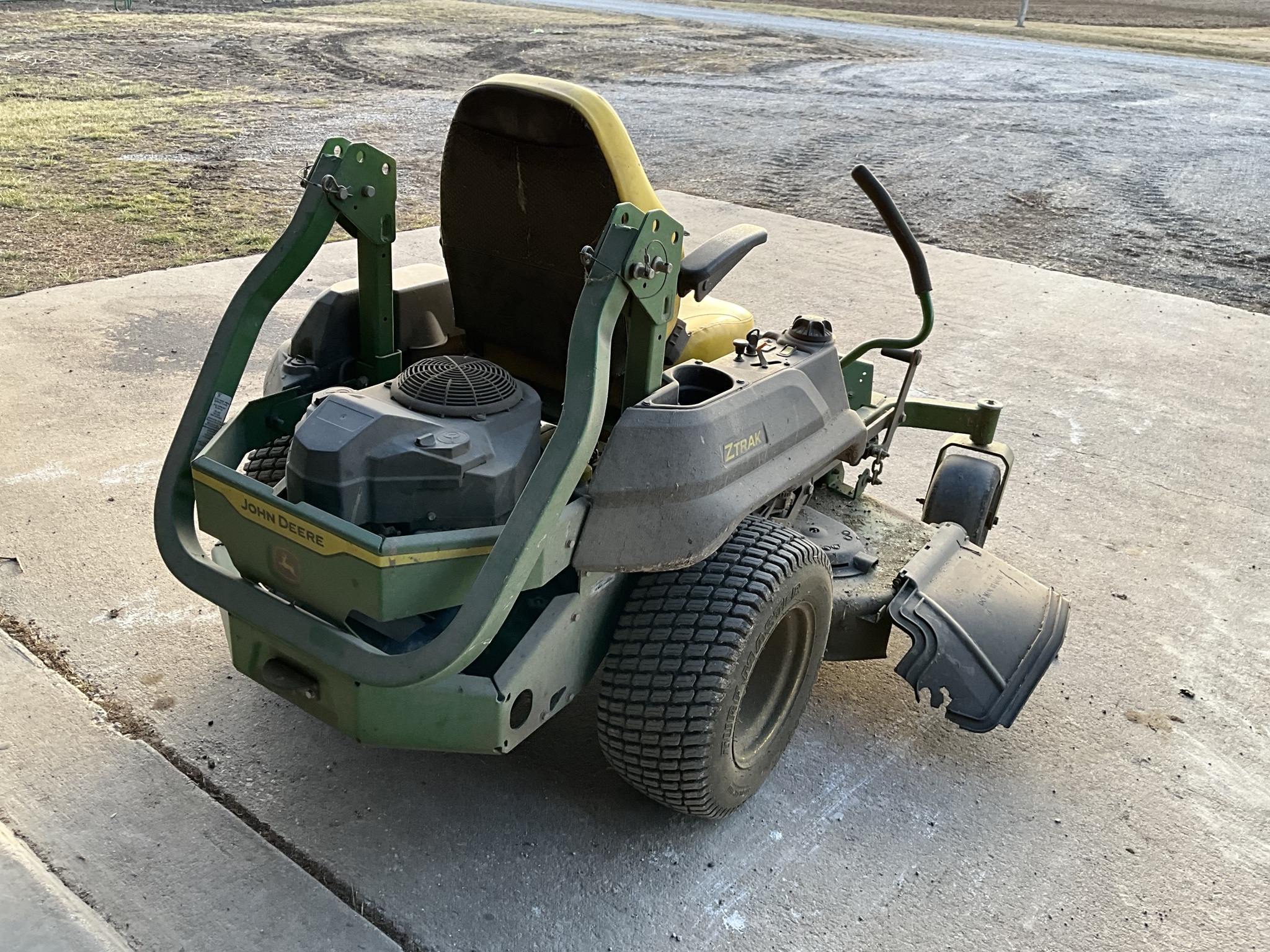 2021 John Deere Z730M Lawn Mower