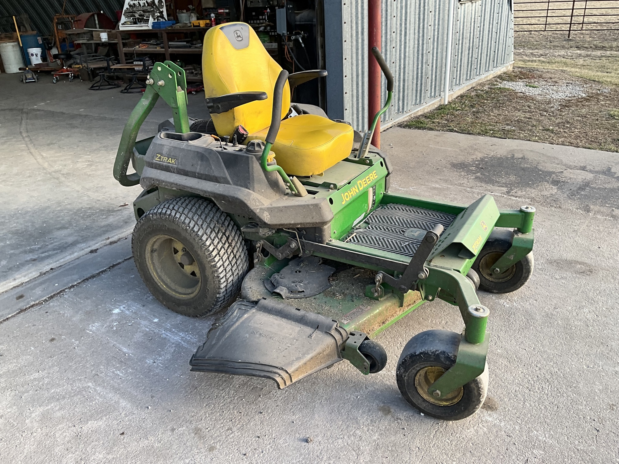 2021 John Deere Z730M Lawn Mower