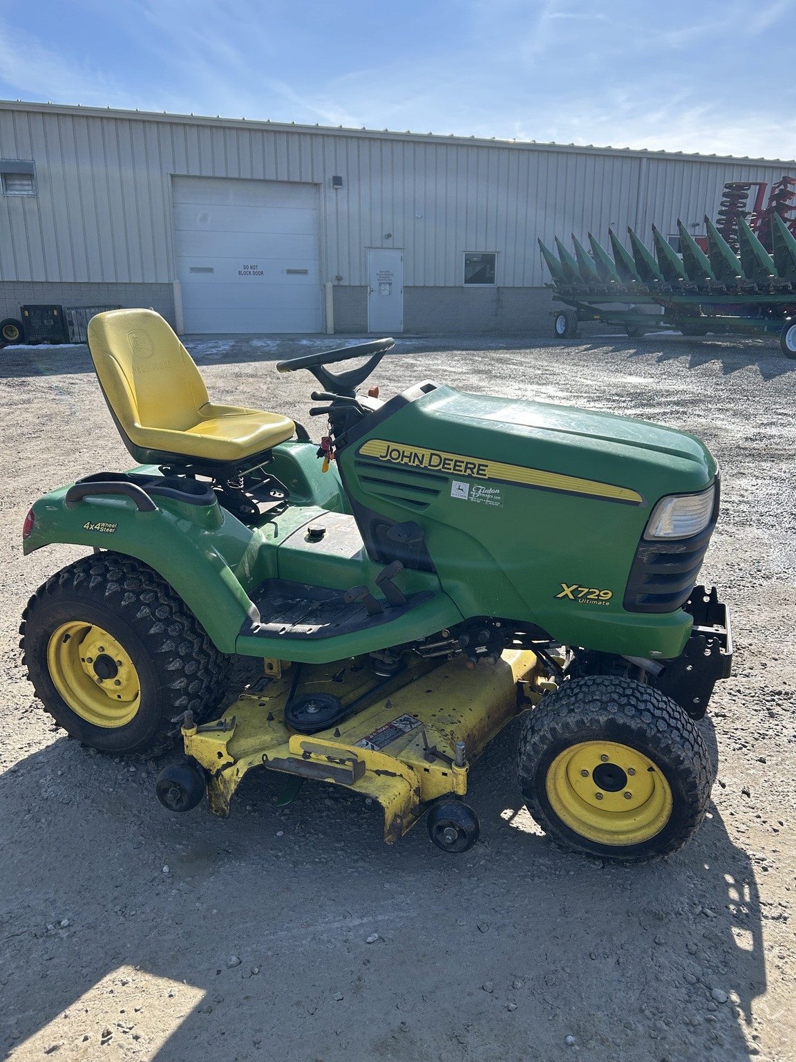 2008 John Deere X729 Lawn Mower
