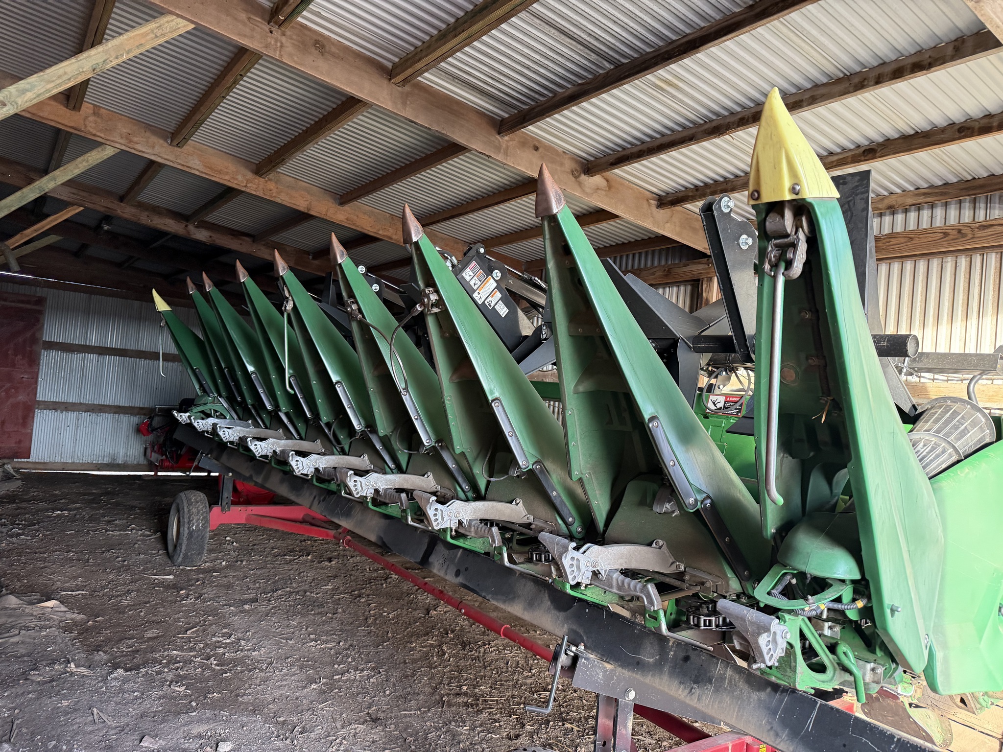 2023 John Deere C8R Corn Head