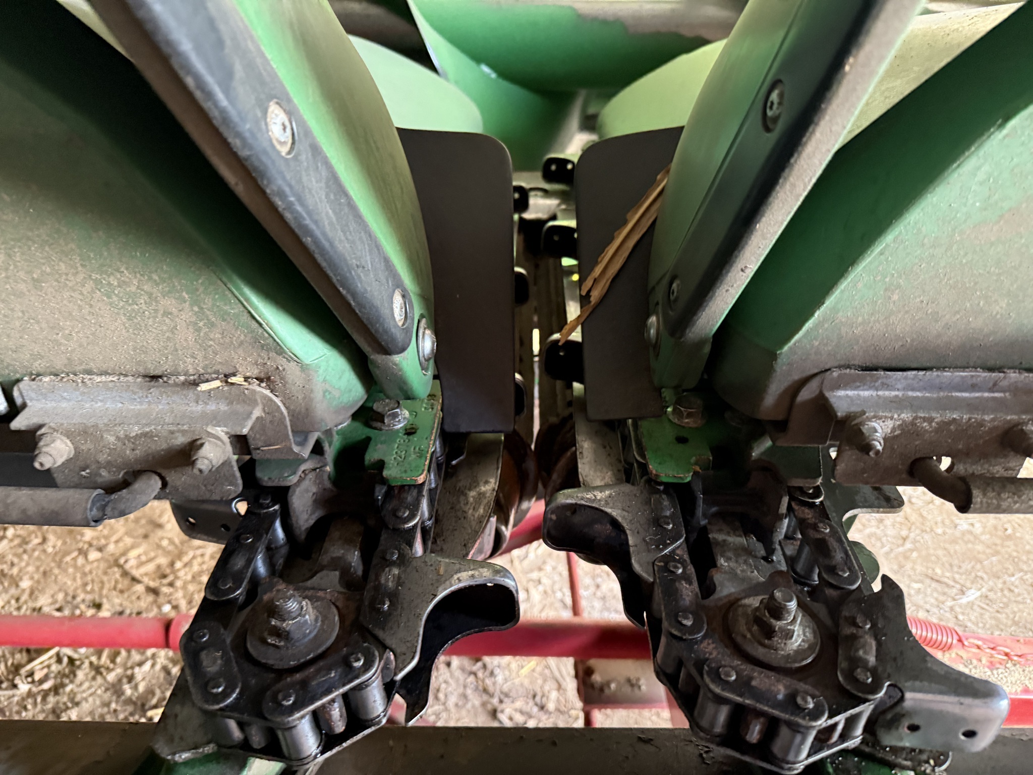 2023 John Deere C8R Corn Head