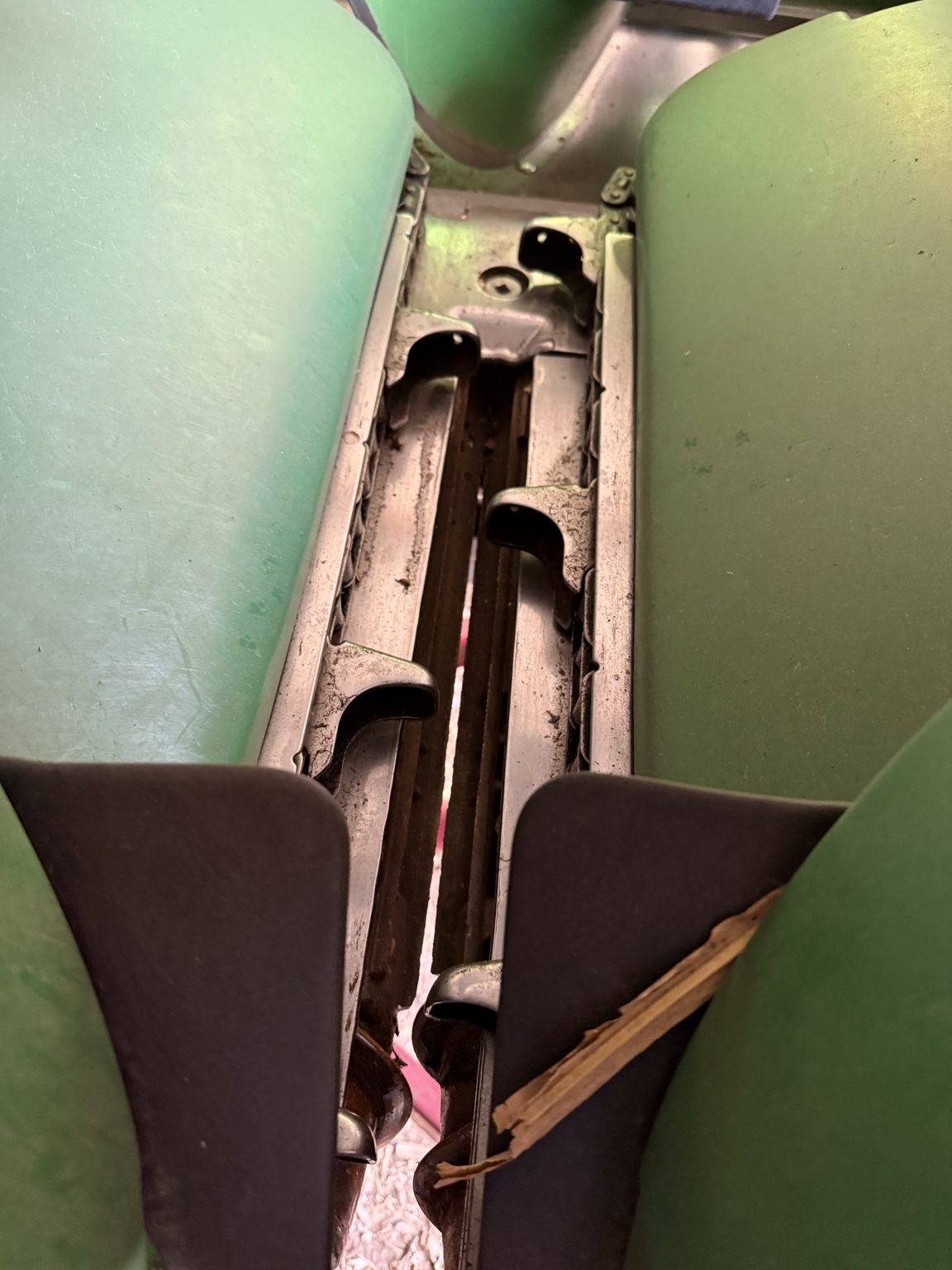 2023 John Deere C8R Corn Head