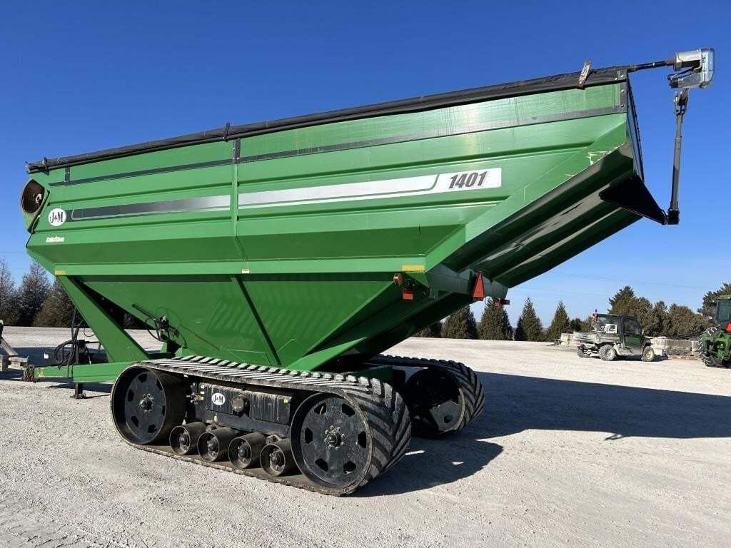 2014 J&M 1401-22T Grain Cart