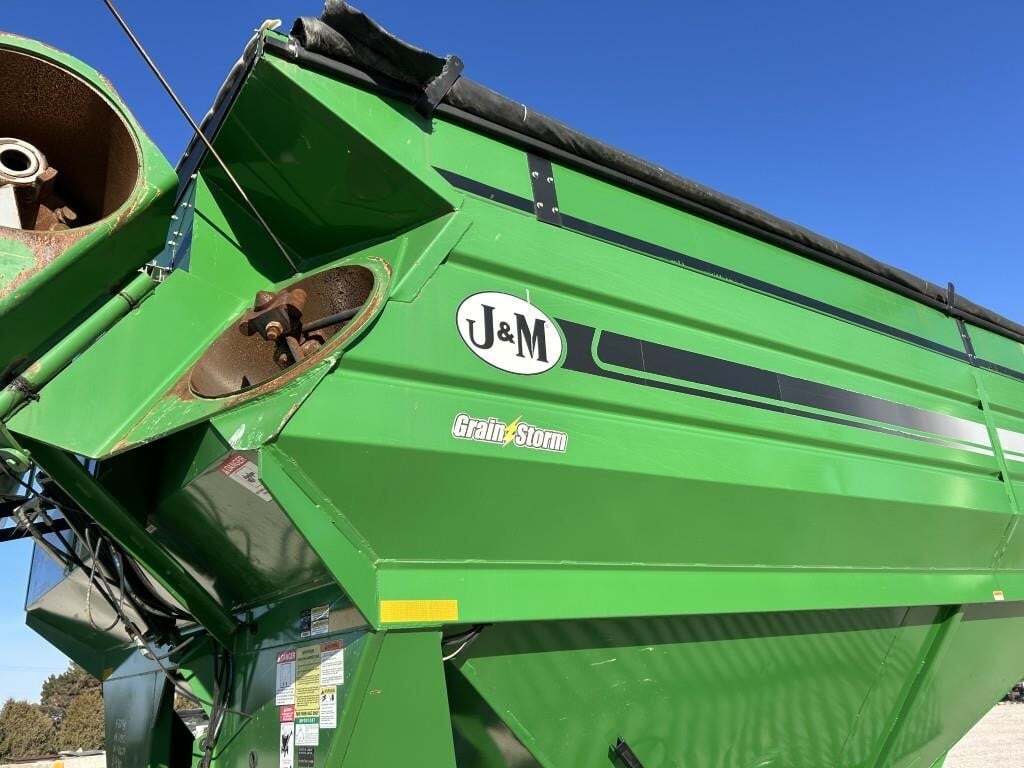 2014 J&M 1401-22T Grain Cart