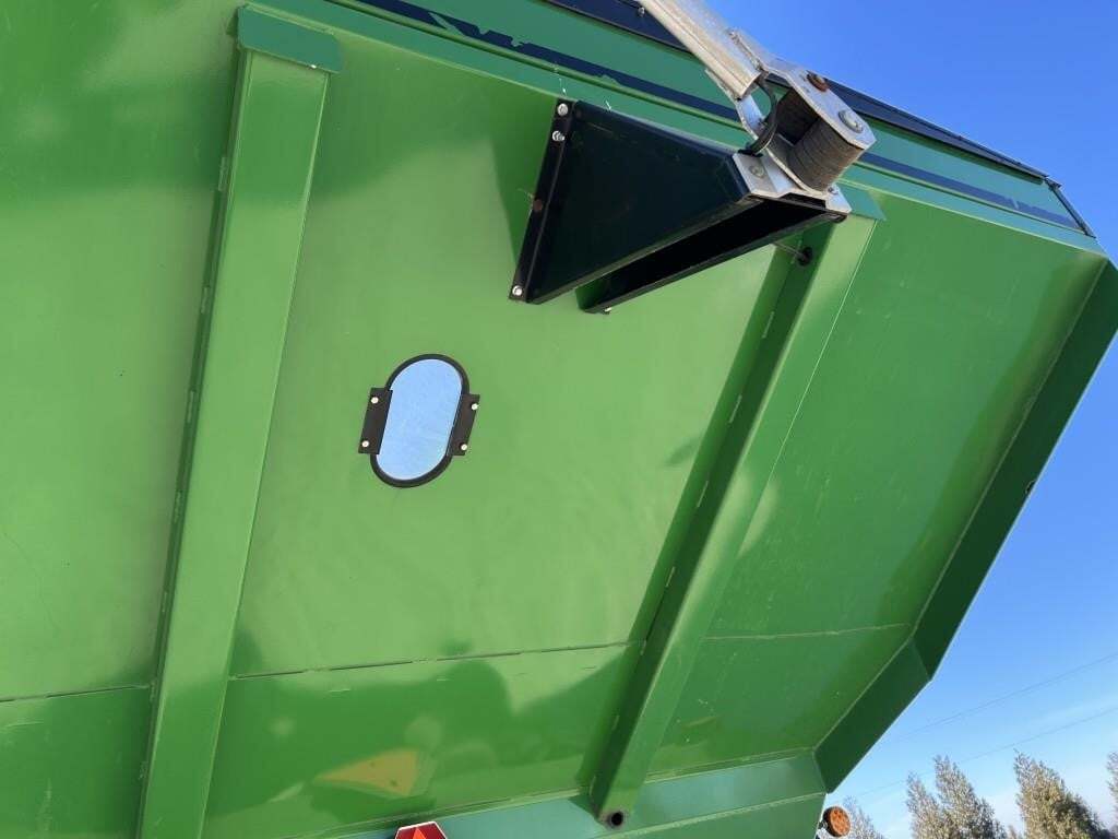 2014 J&M 1401-22T Grain Cart