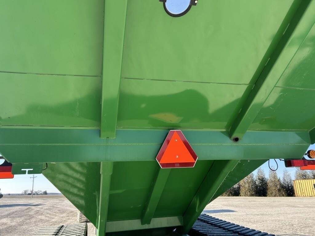 2014 J&M 1401-22T Grain Cart