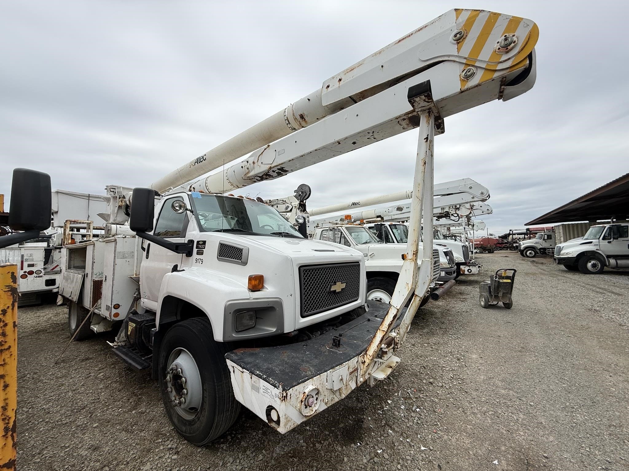 2006 Altec AA755L Crane