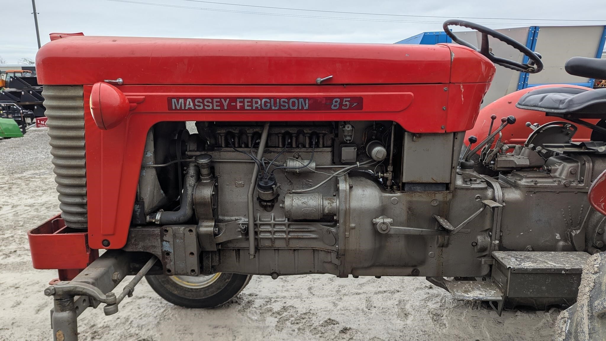 1958 Massey Ferguson 85 Tractor