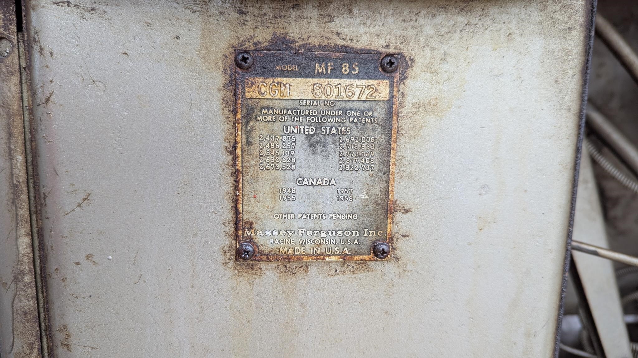 1958 Massey Ferguson 85 Tractor