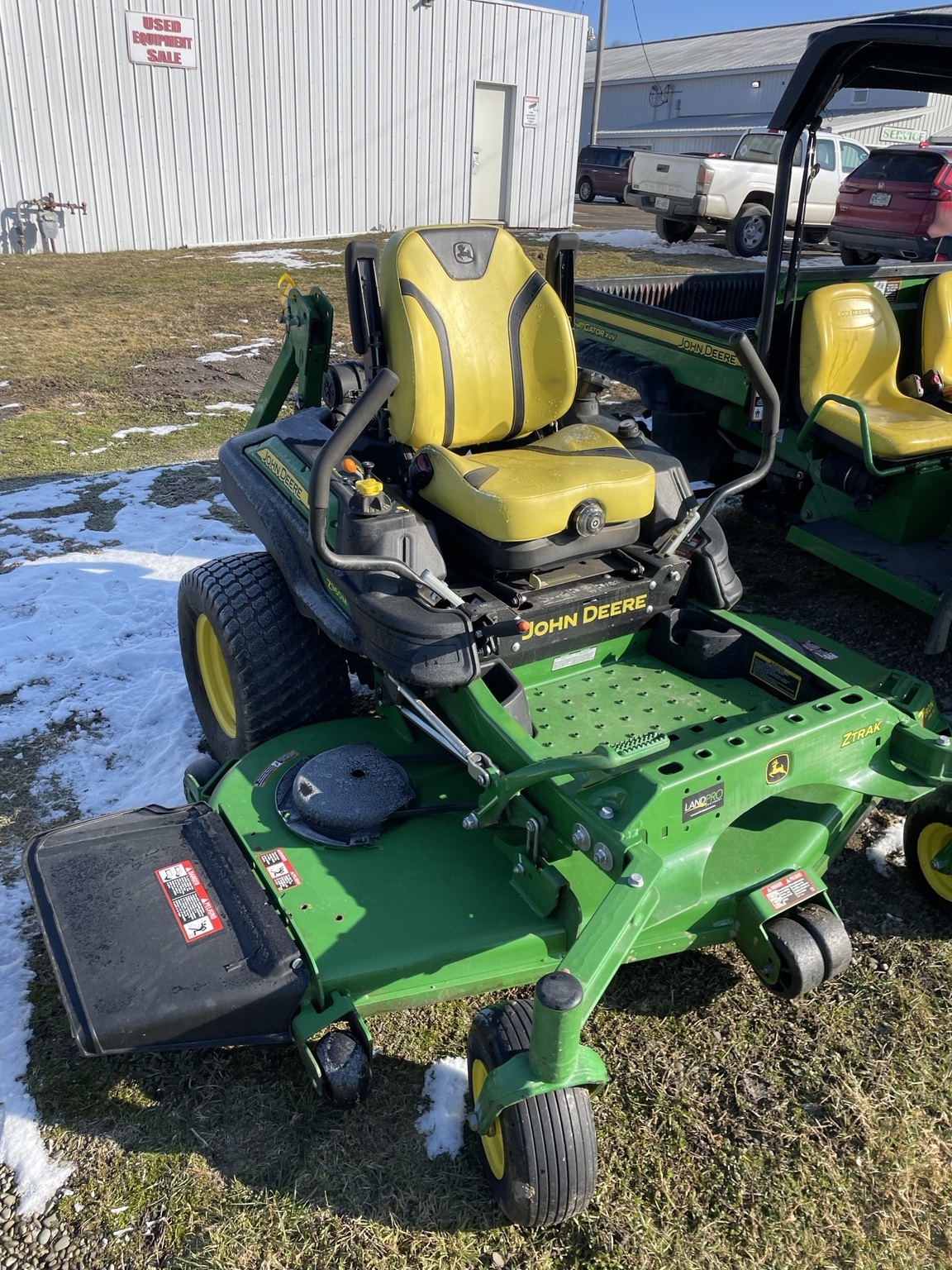 2019 John Deere Z960M Lawn Mower