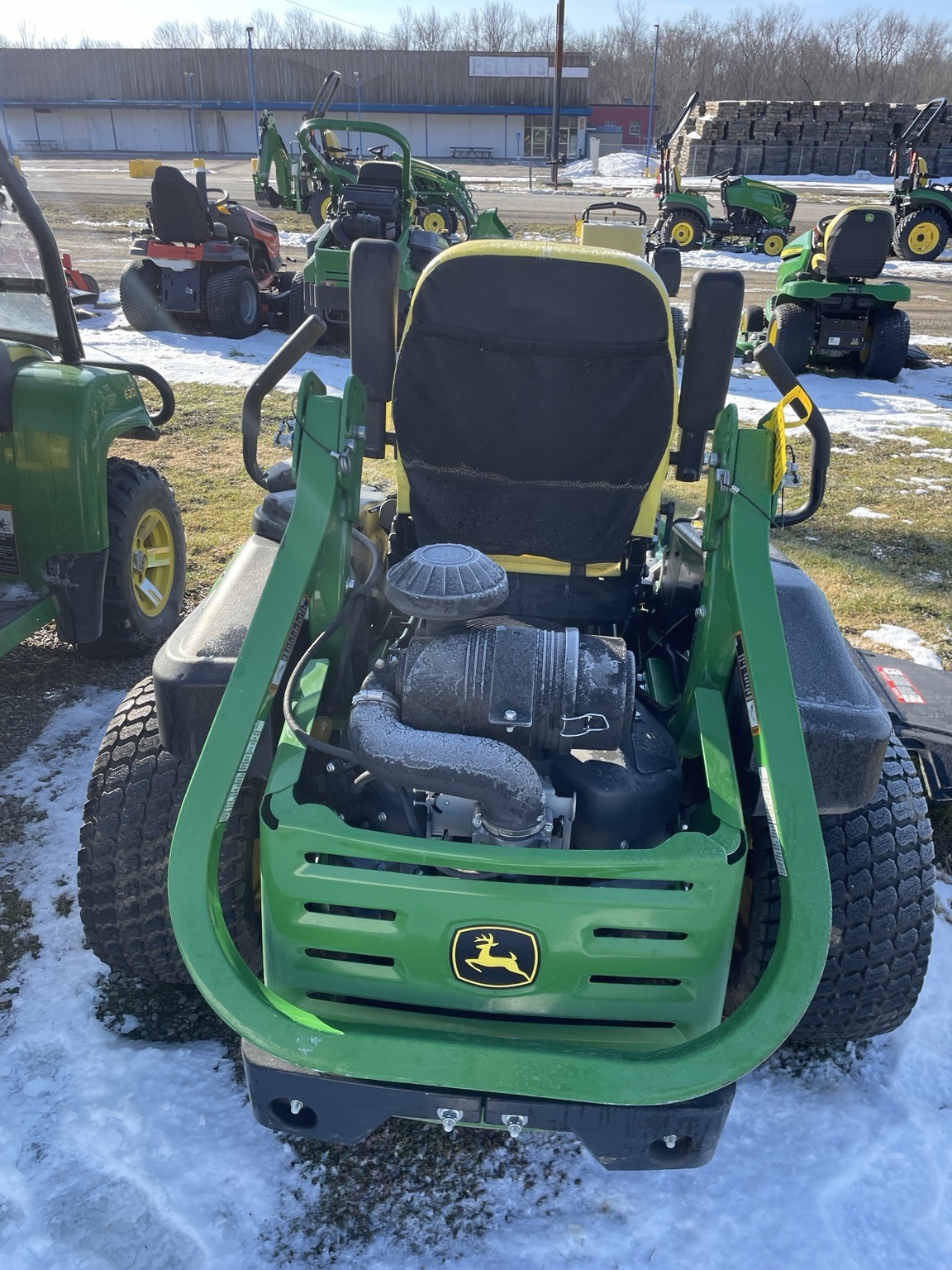 2019 John Deere Z960M Lawn Mower