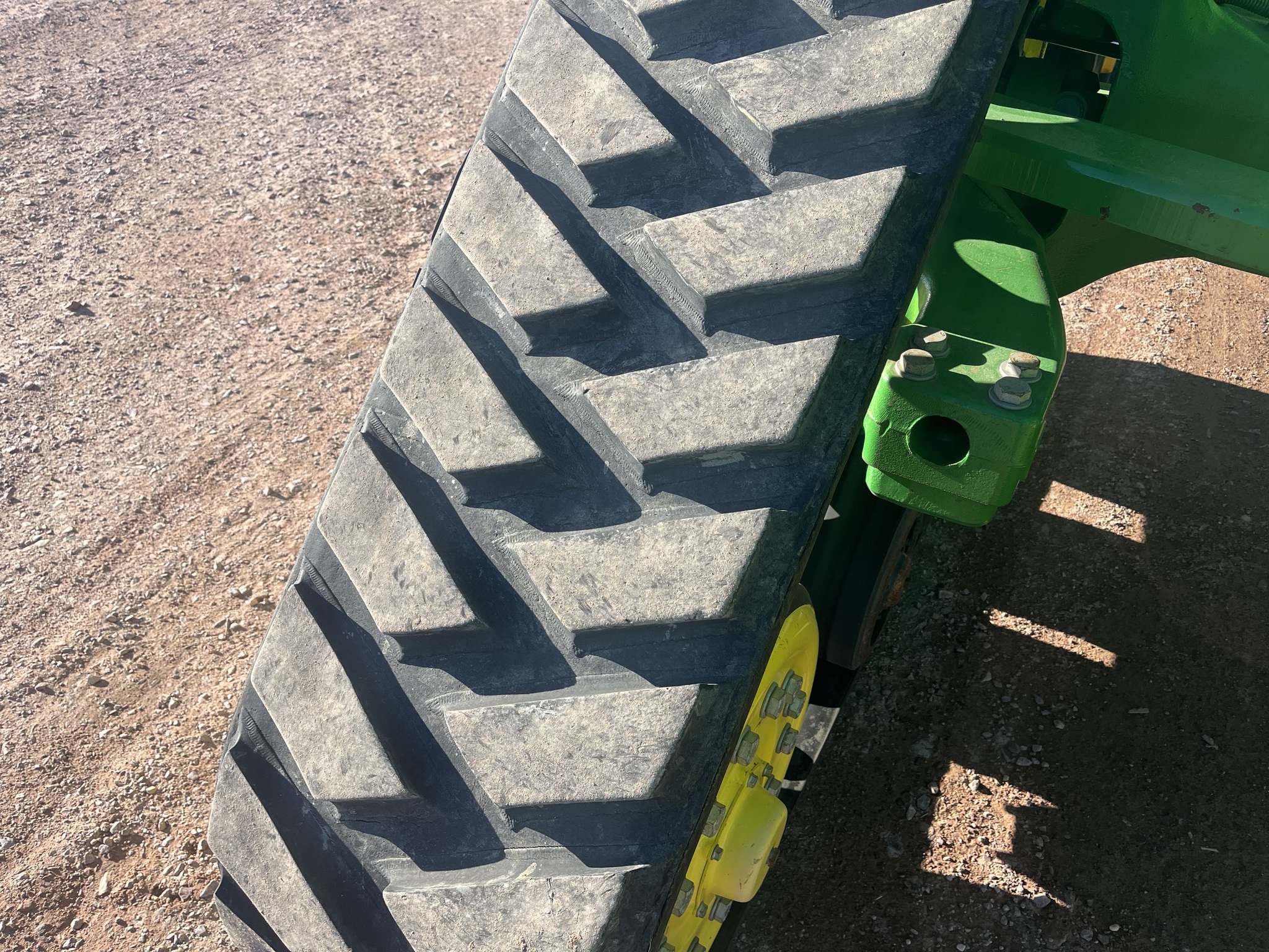 2020 John Deere 8RX 370 Tractor