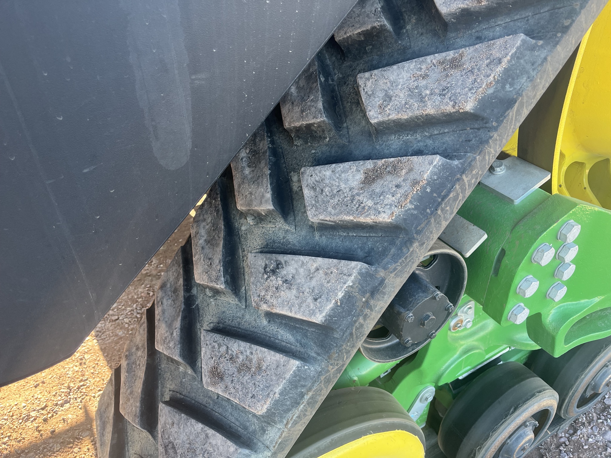 2020 John Deere 8RX 370 Tractor