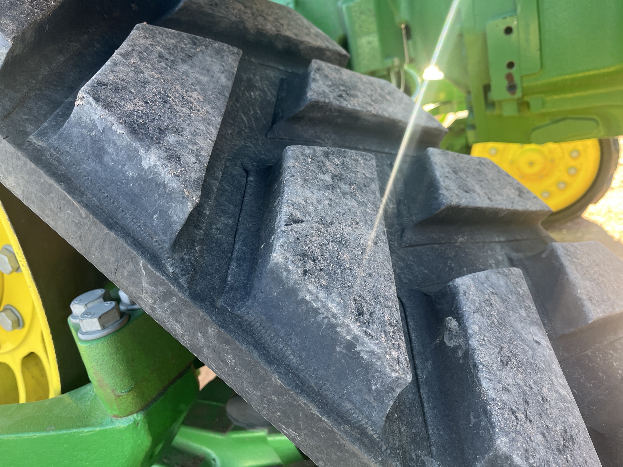 2020 John Deere 8RX 370 Tractor