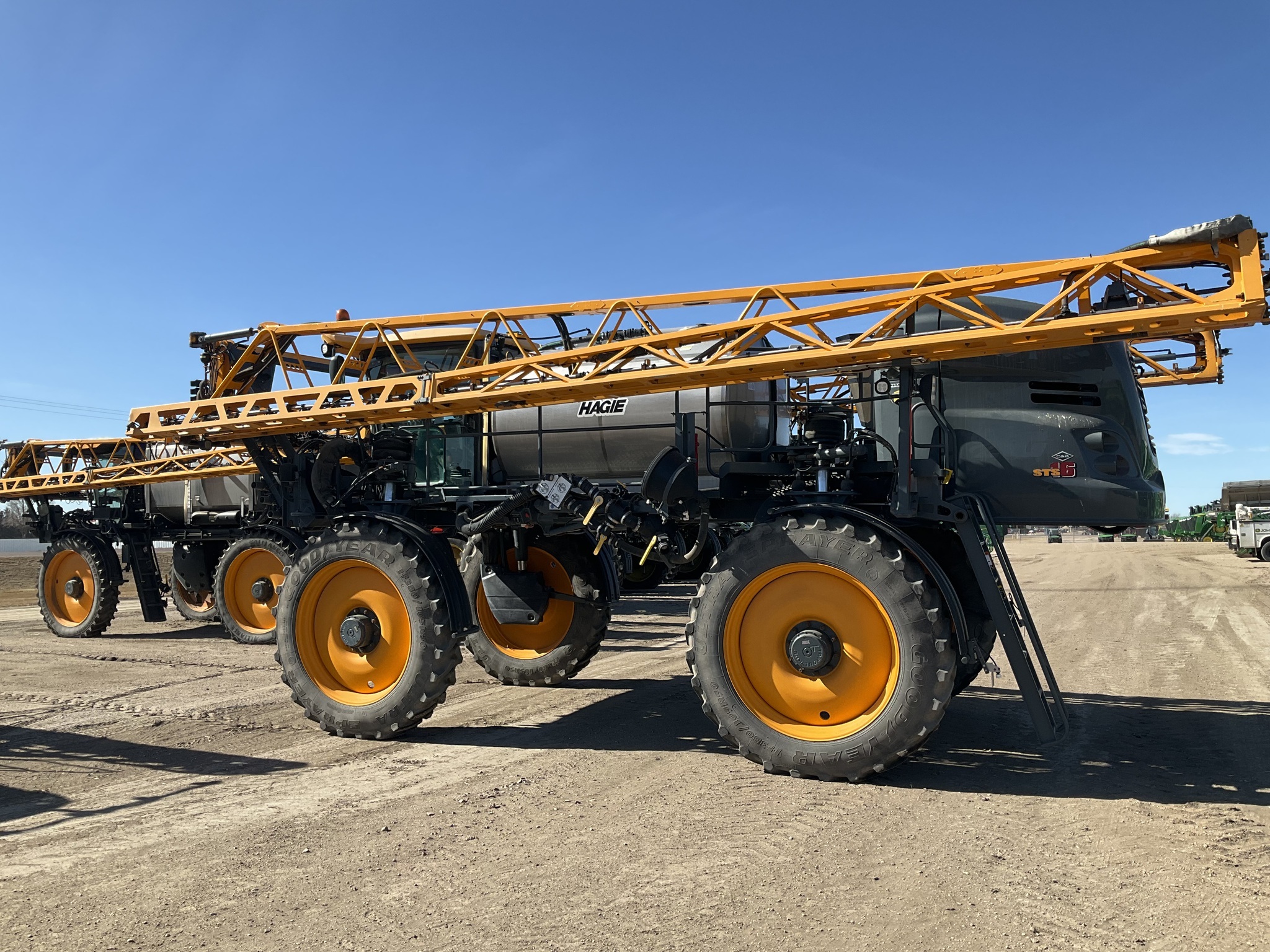 2021 Hagie STS16 Self-Propelled Sprayer