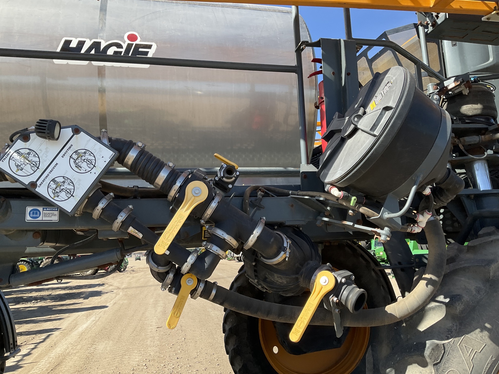 2021 Hagie STS16 Self-Propelled Sprayer