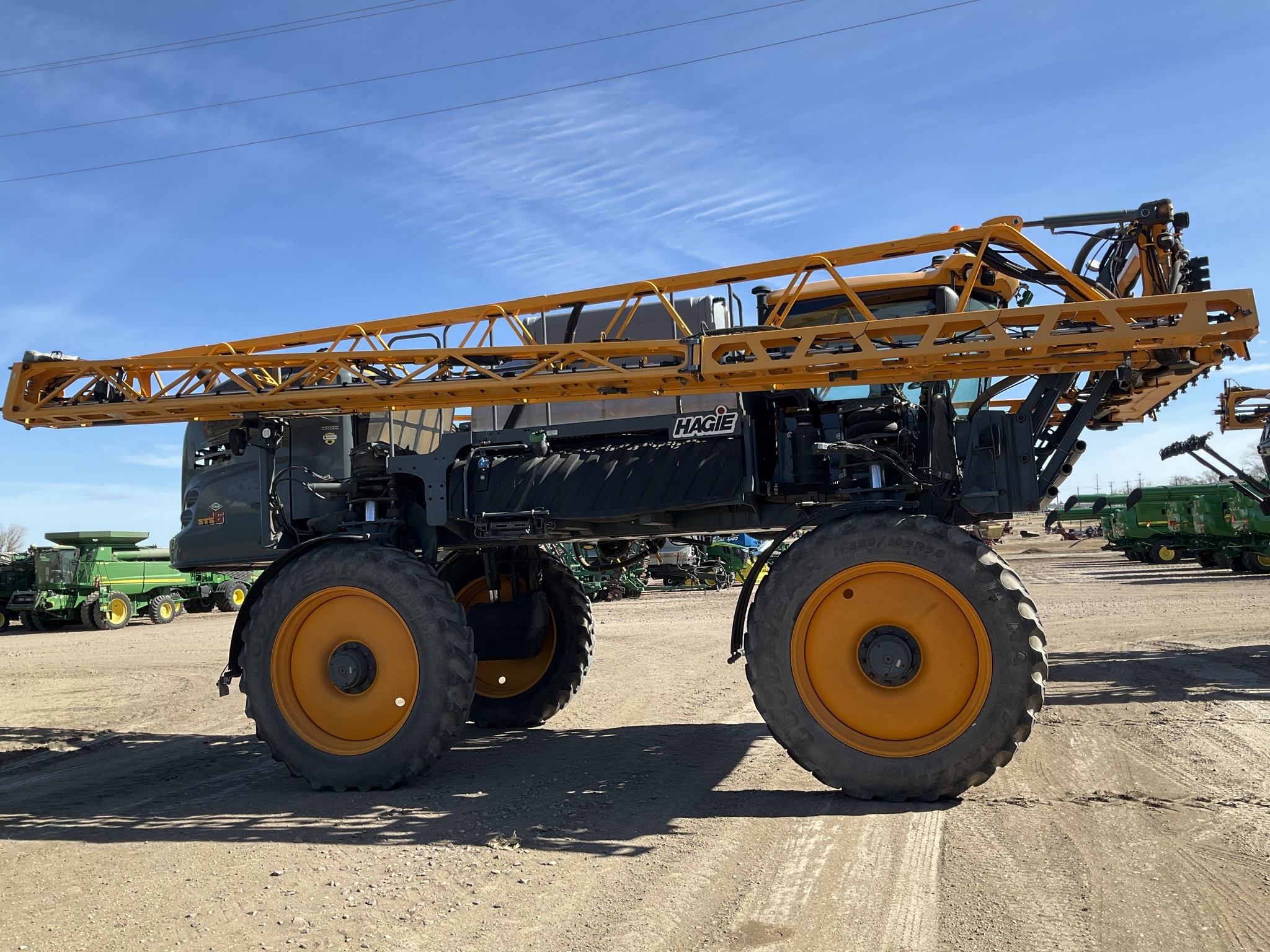 2021 Hagie STS16 Self-Propelled Sprayer