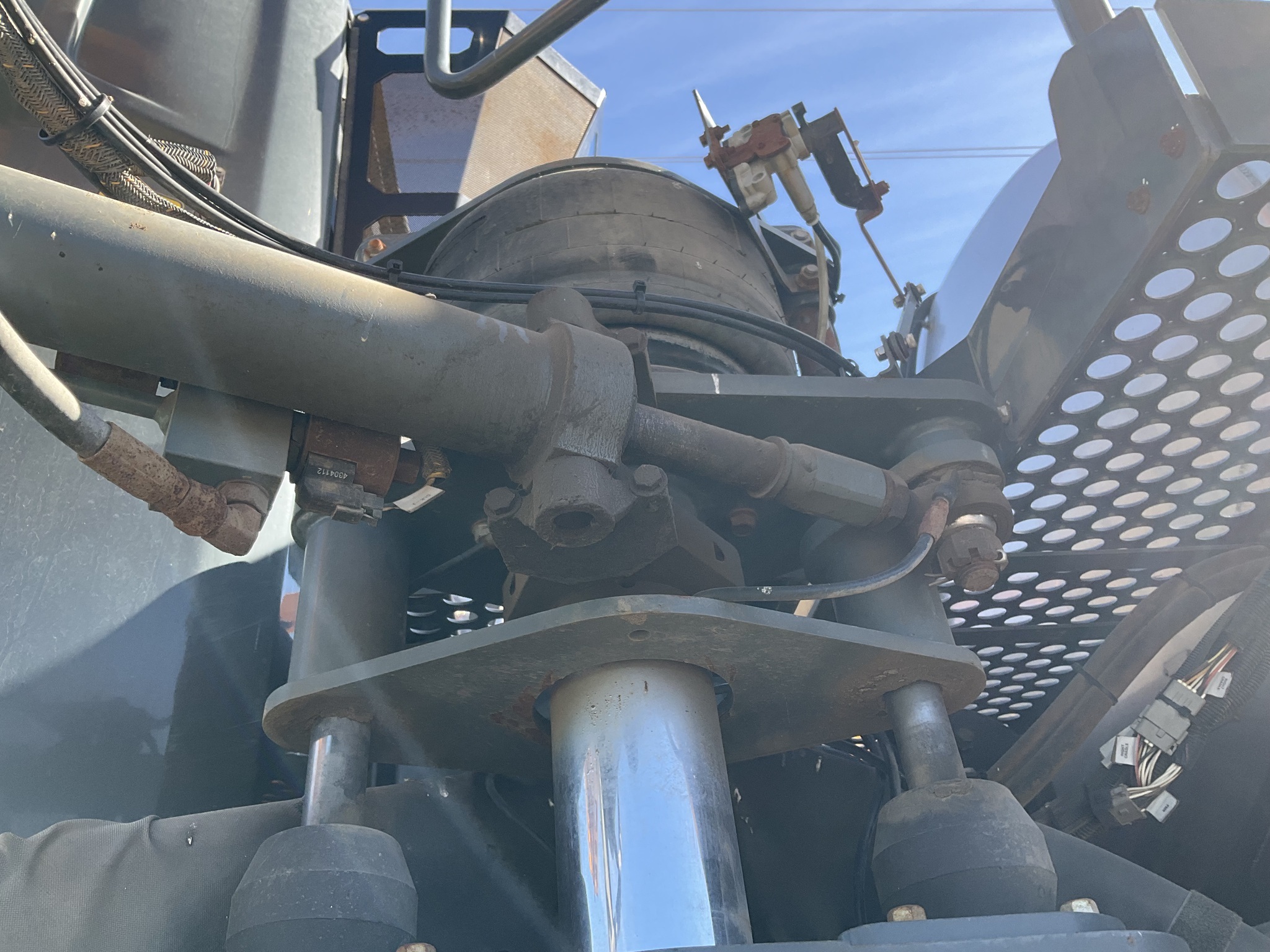 2021 Hagie STS16 Self-Propelled Sprayer
