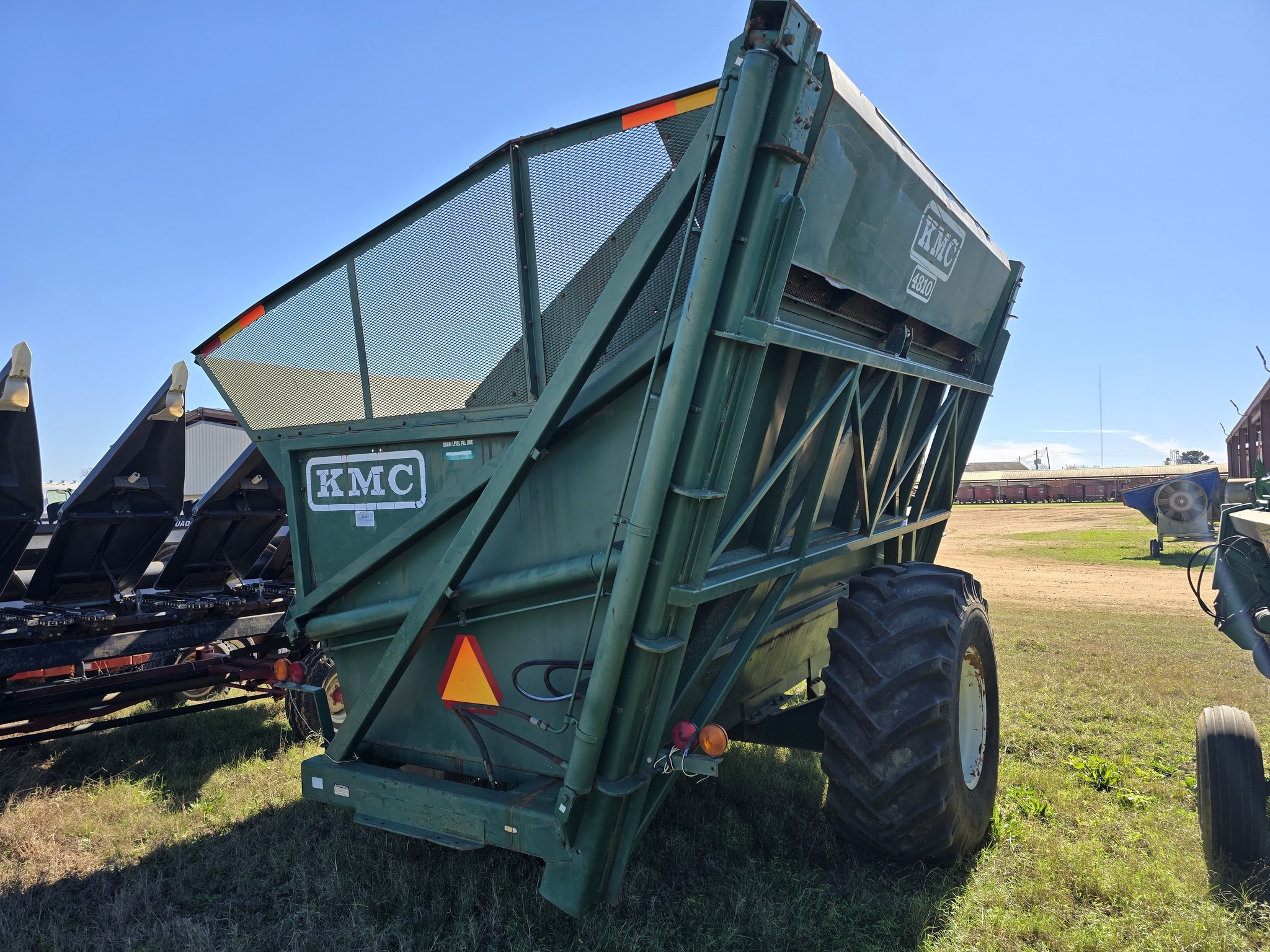 2010 Kelley Manufacturing 4810 Peanut Equipment