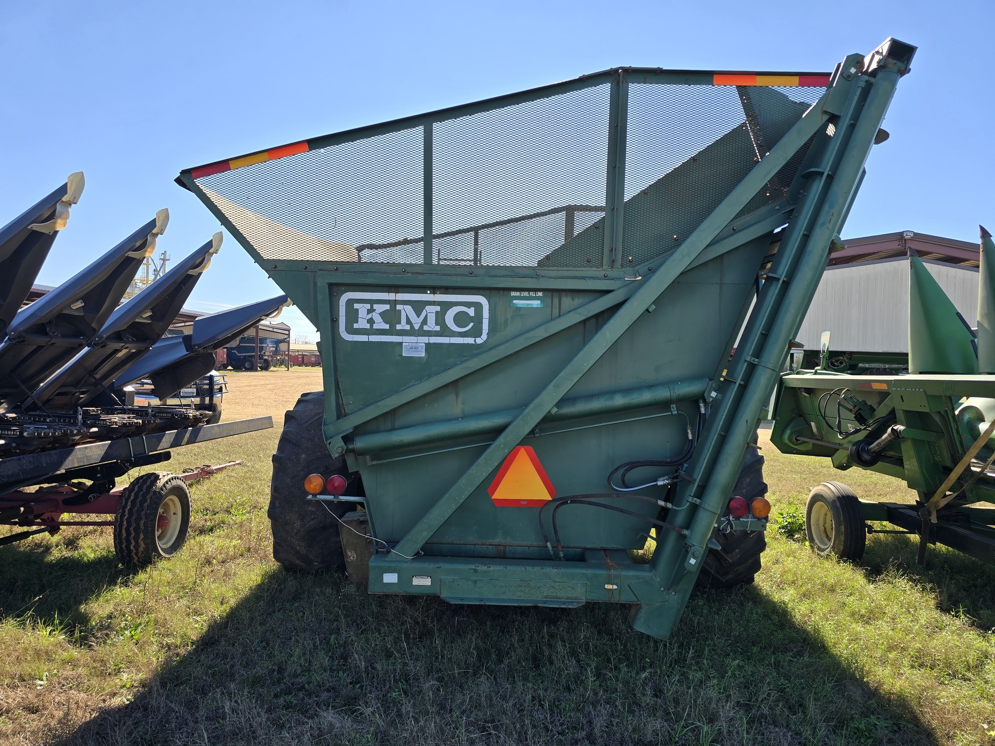 2010 Kelley Manufacturing 4810 Peanut Equipment