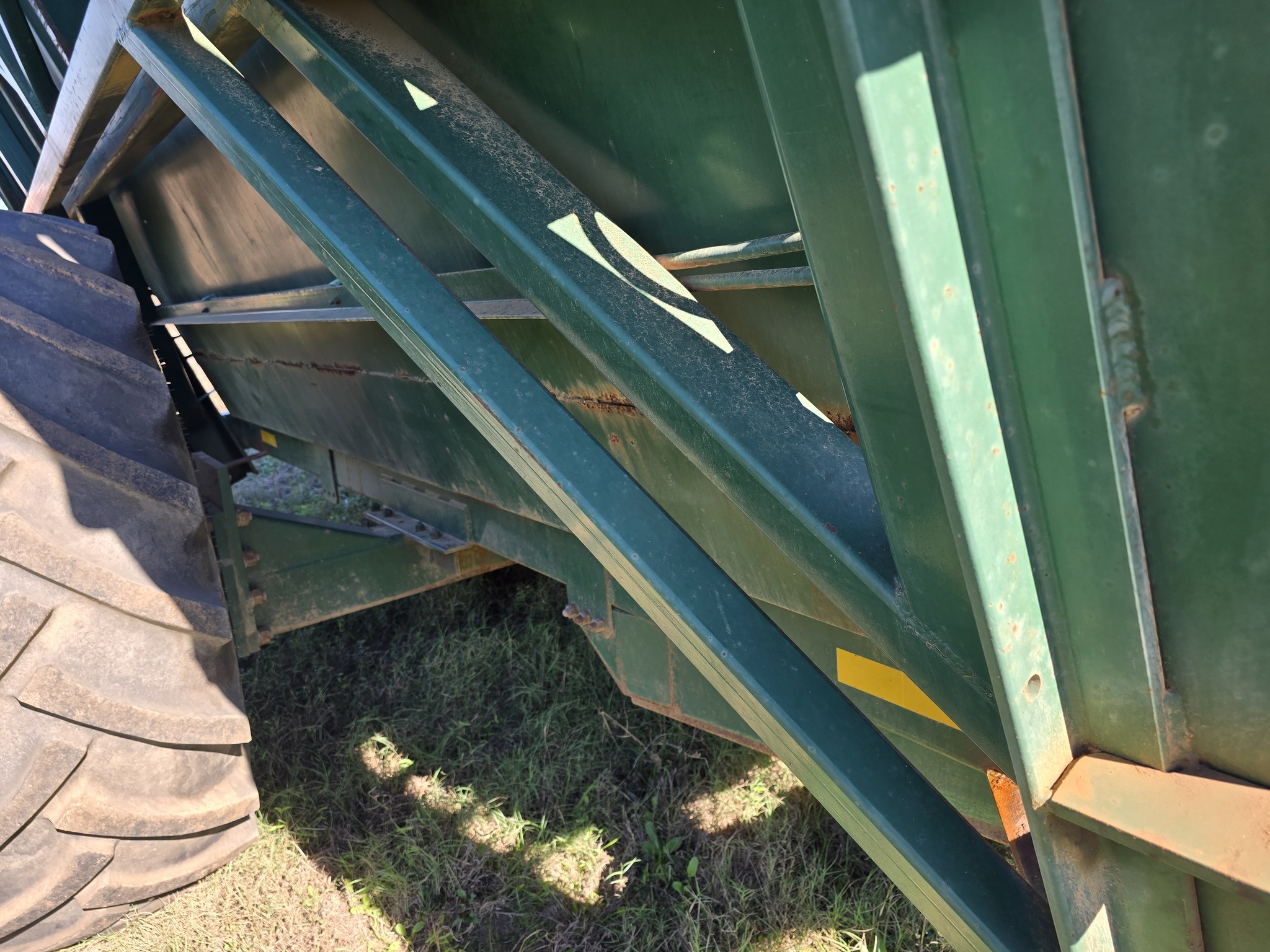 2010 Kelley Manufacturing 4810 Peanut Equipment