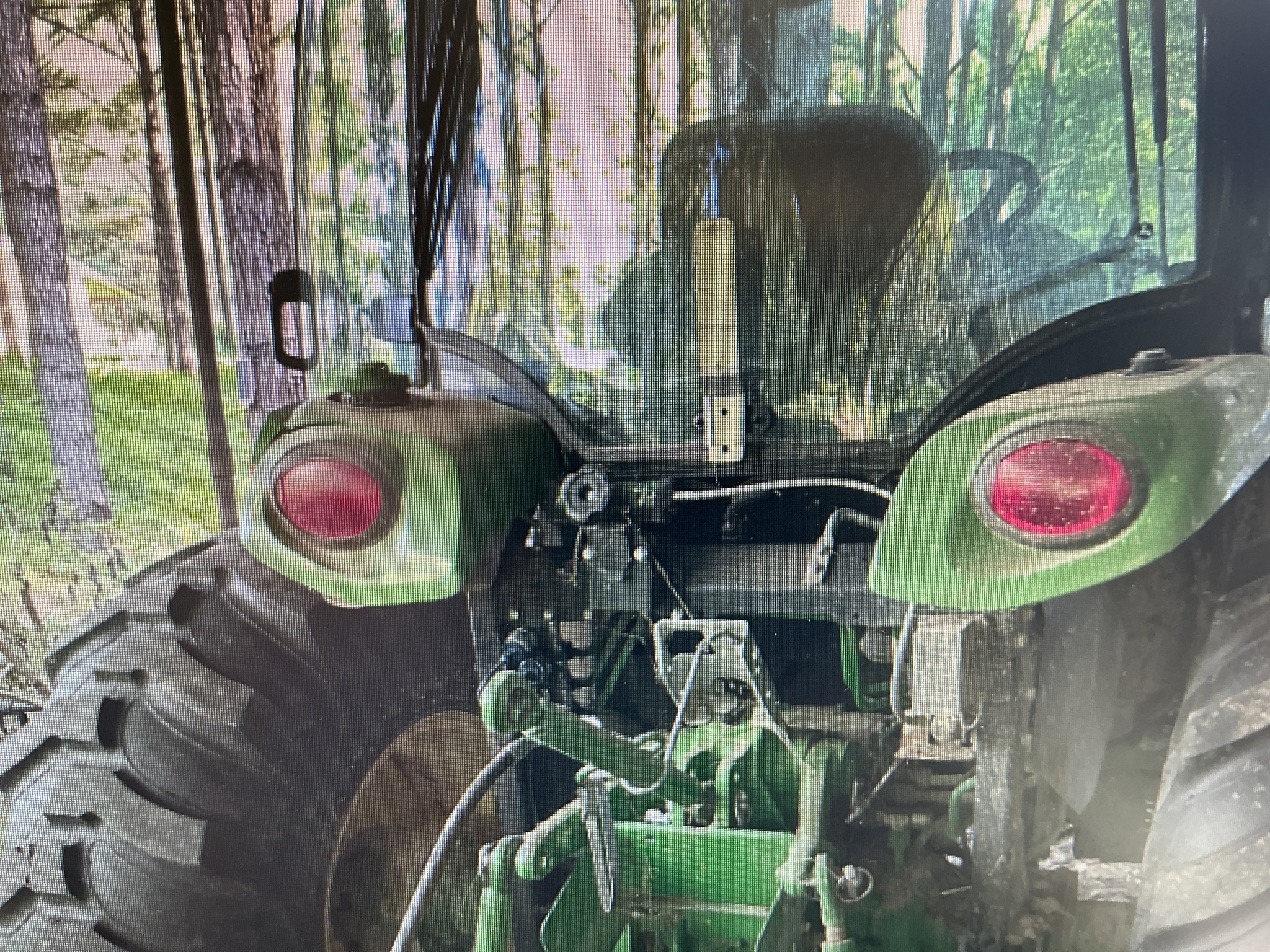 2019 John Deere 4066R Tractor
