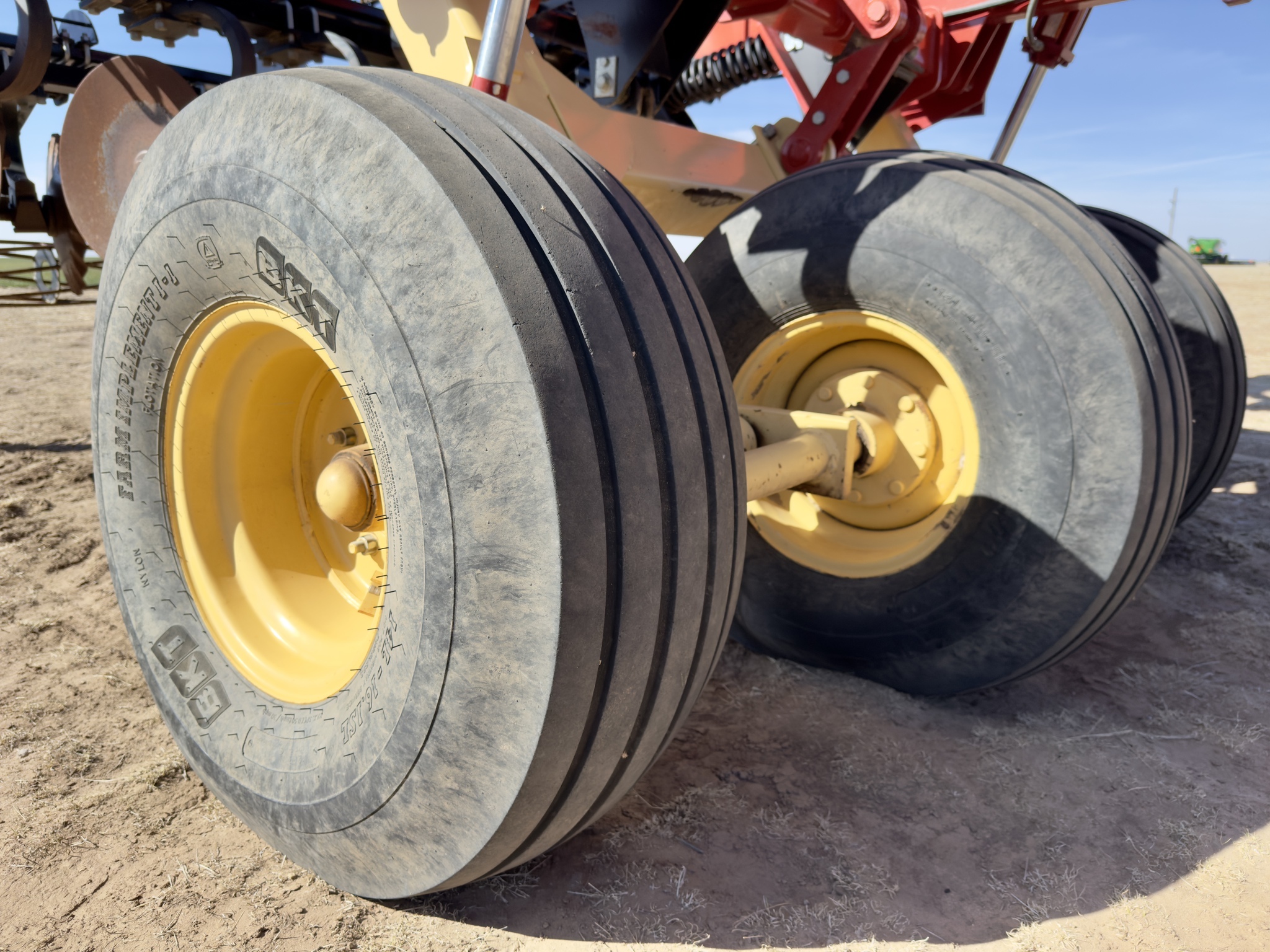 2010 Krause Dominator 4850 Disk Chisel