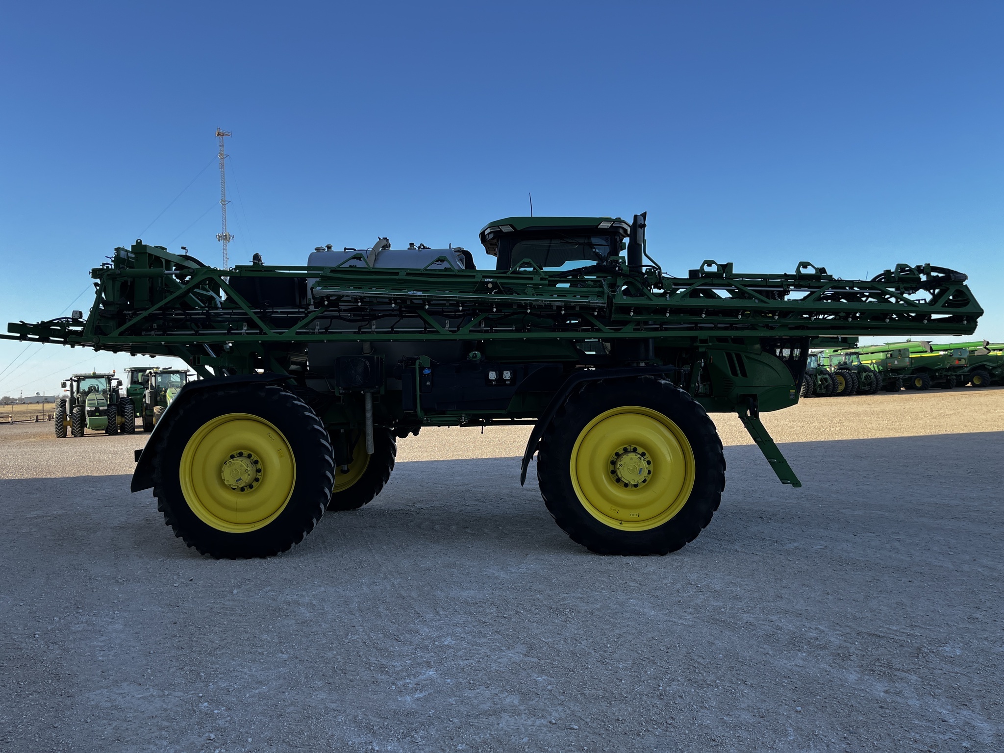 2024 John Deere 616R Self-Propelled Sprayer