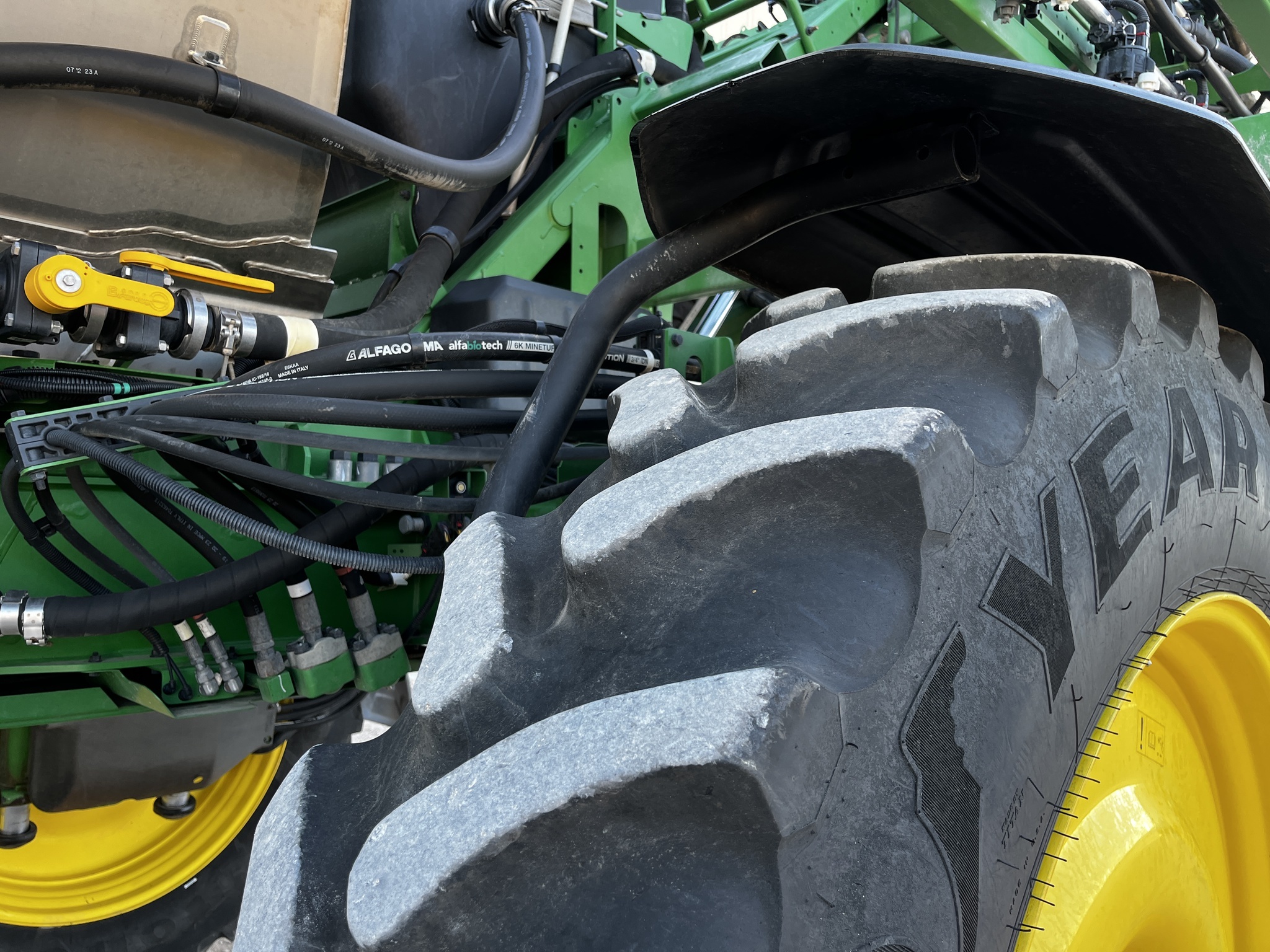 2024 John Deere 616R Self-Propelled Sprayer