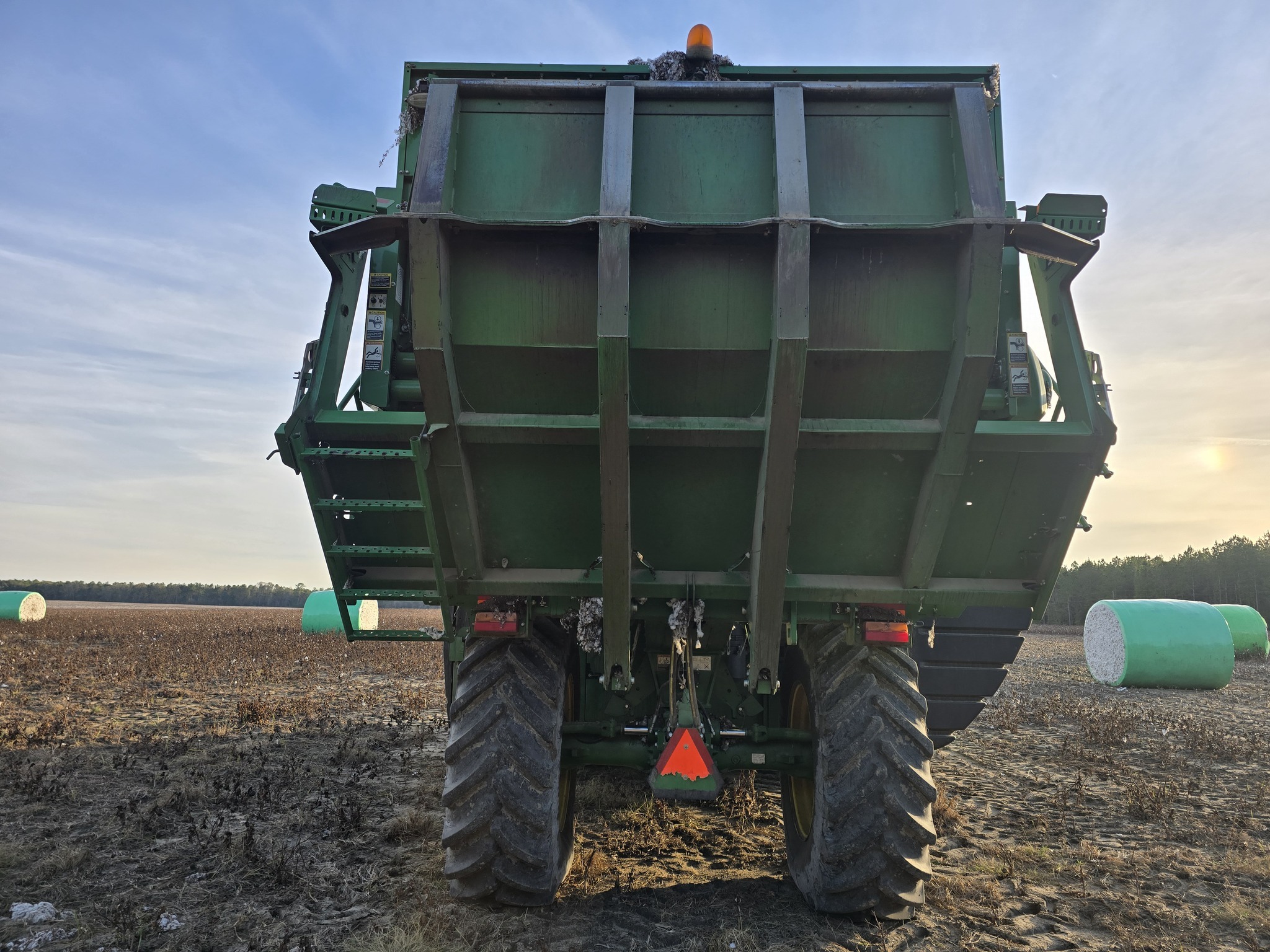 2018 John Deere CP690 Cotton Equipment