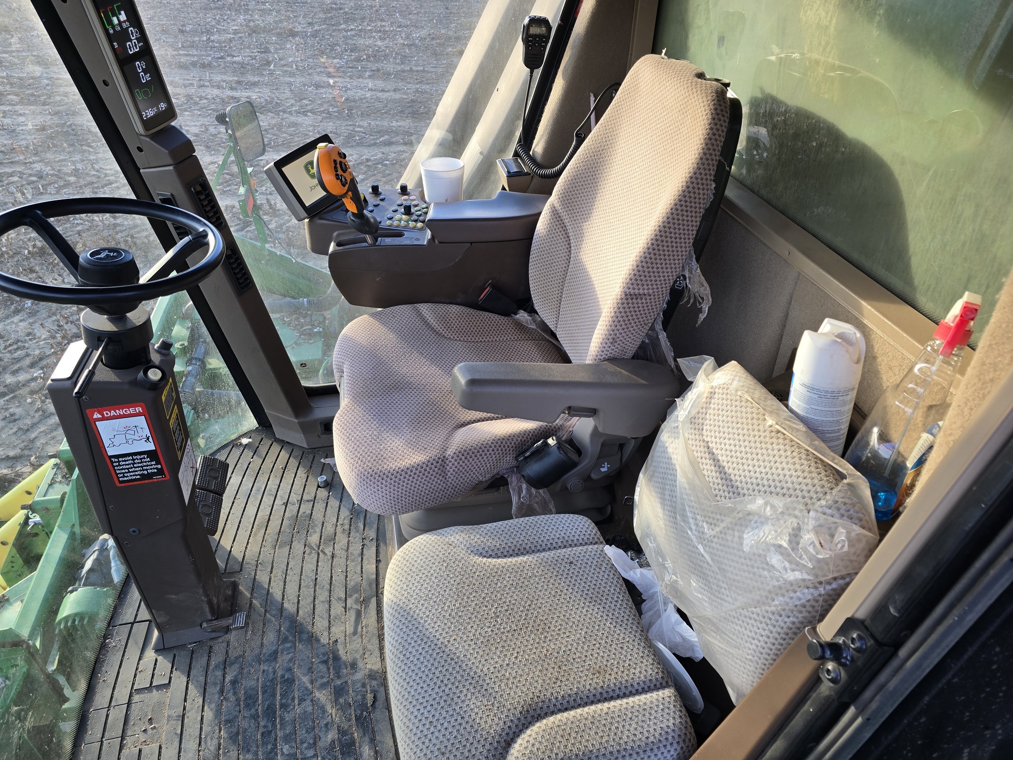 2018 John Deere CP690 Cotton Equipment