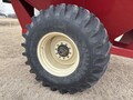 2011 J&M 750-18 Grain Cart