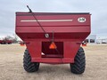 2011 J&M 750-18 Grain Cart